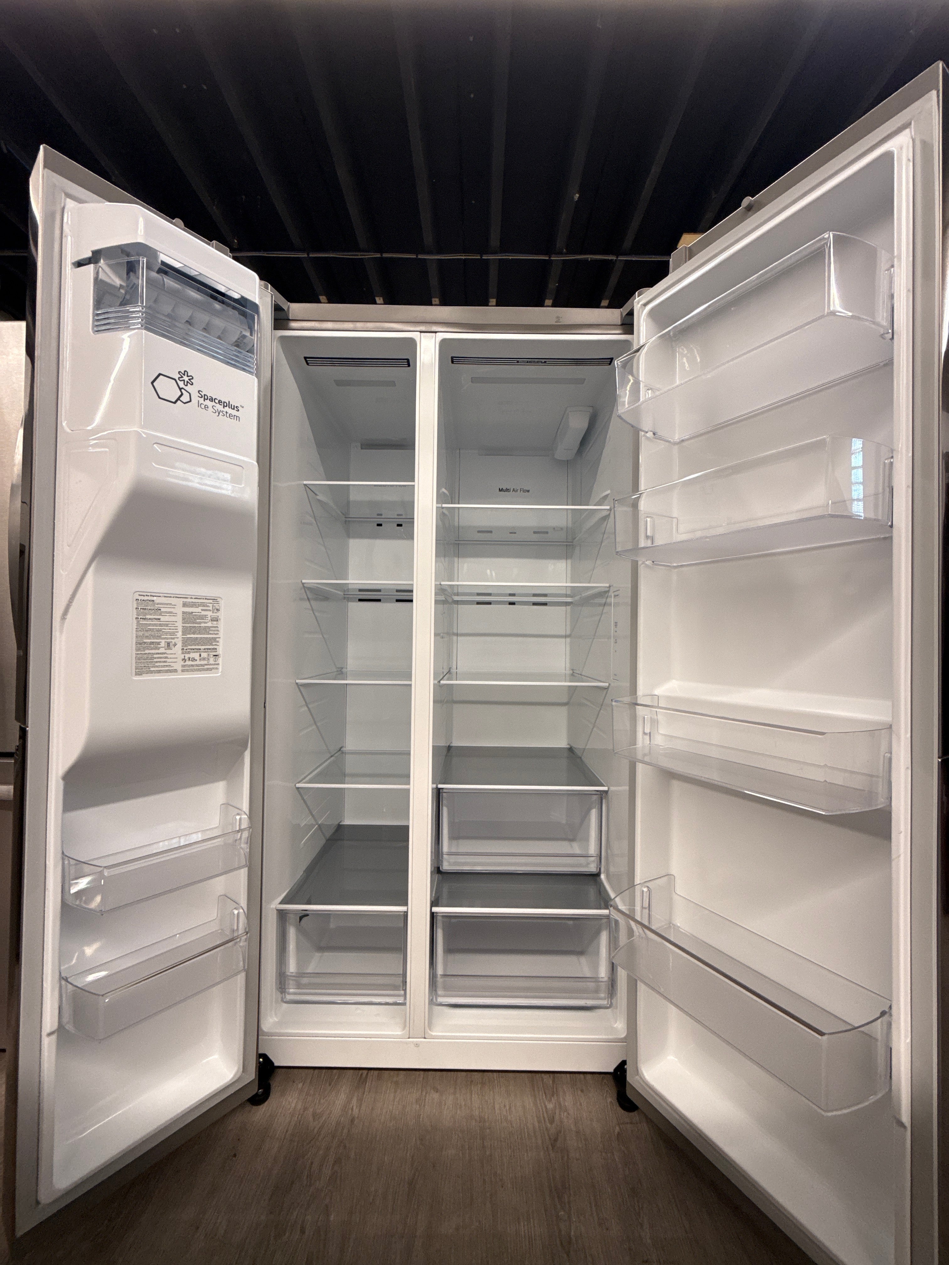 LG 36” French Door with Water & Ice Dispenser - LRSXS2706S/01
