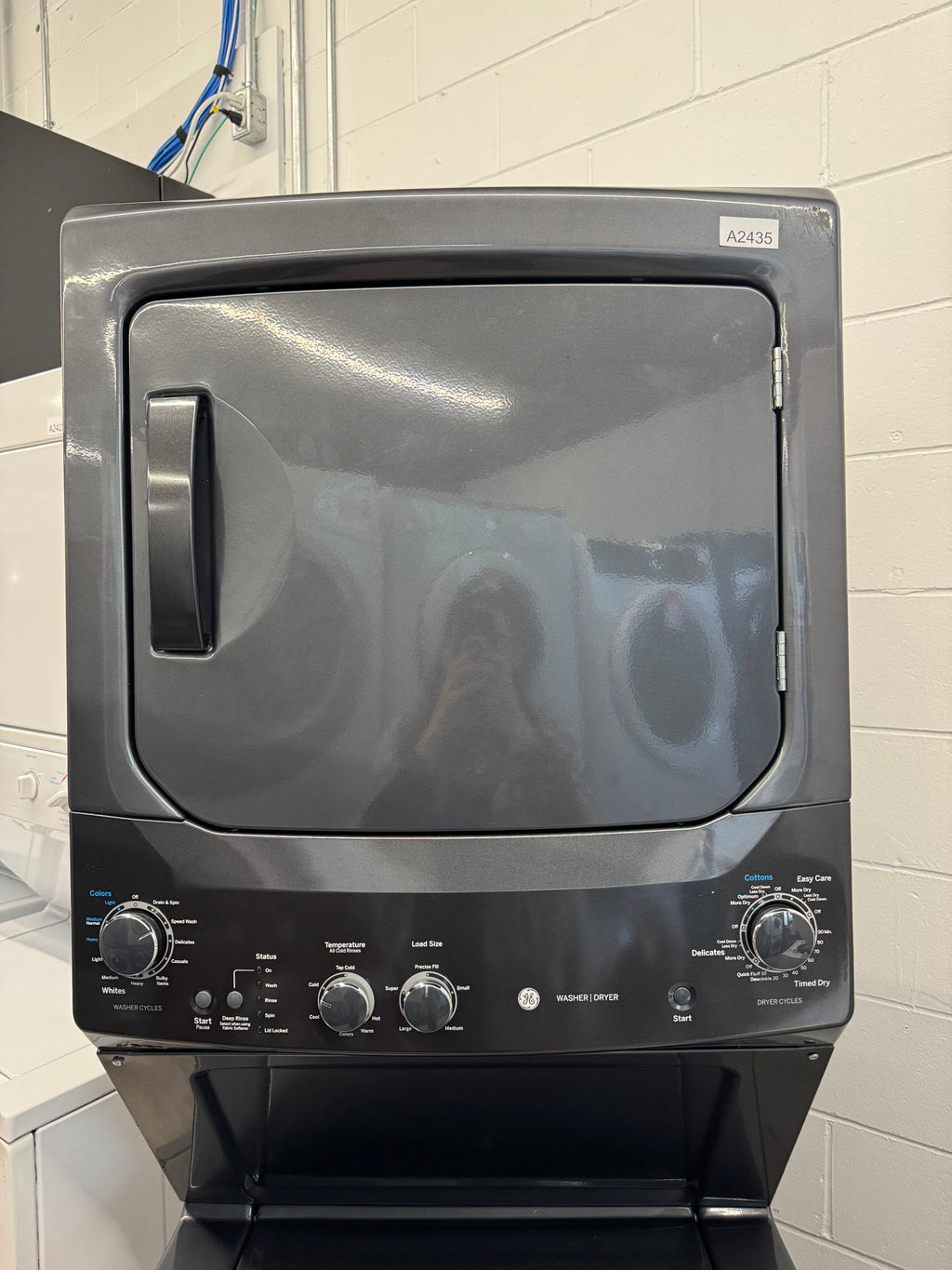 GE 27” Laundry Unit - GUD37ESMM1DG