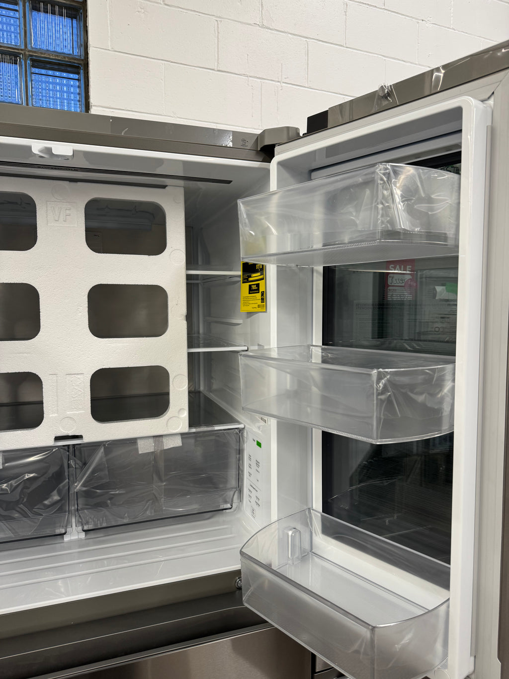 NEW - LG 36” French Door Fridge With water Dispenser - LF29S8365S (1 YEAR MANUFACTURER WARRANTY)