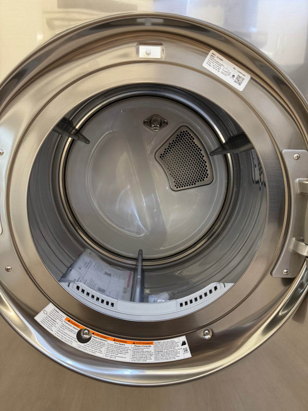 OPEN BOX - LG 27” Front Load Dryer - DLEX5500V