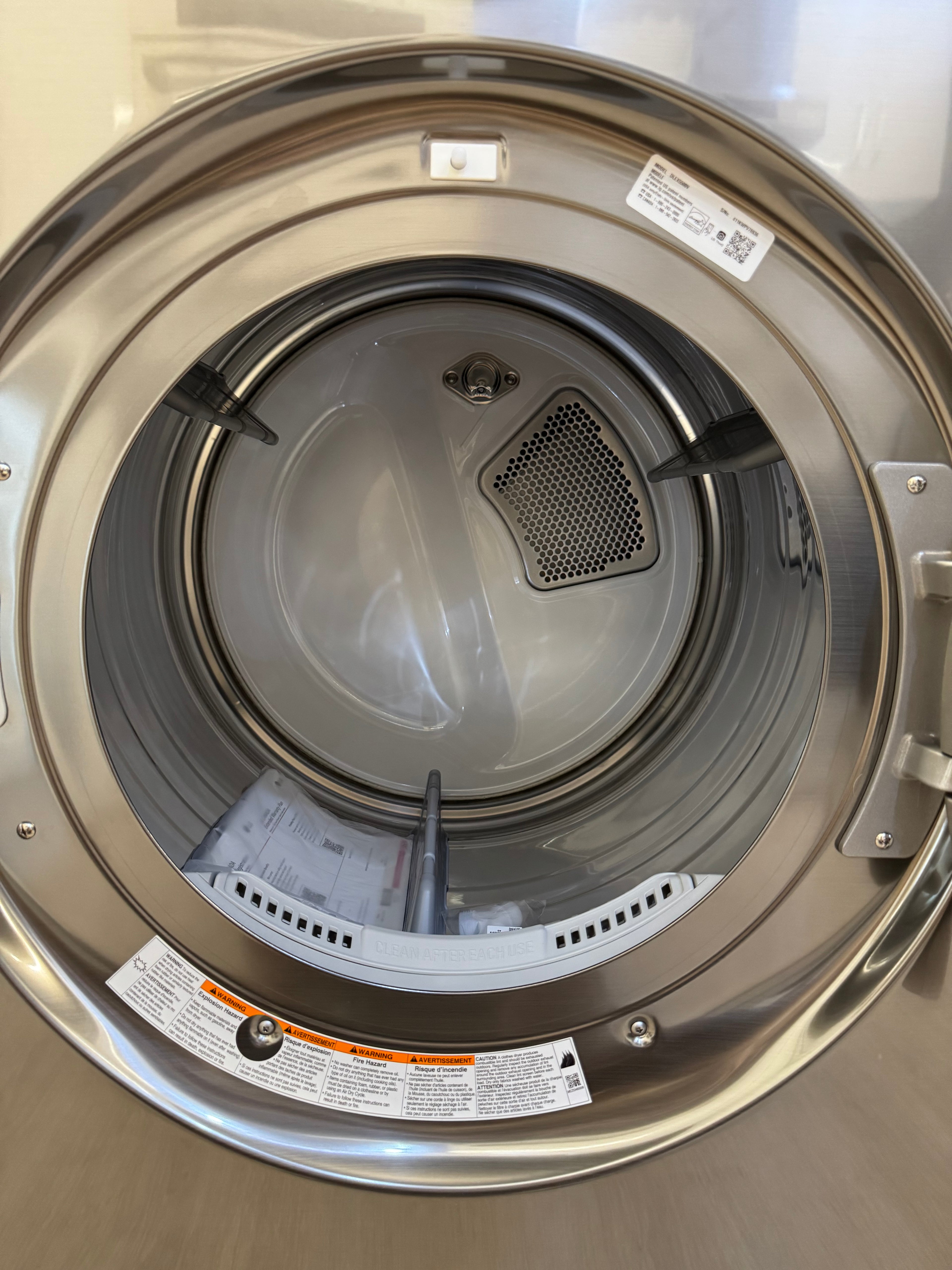 OPEN BOX - LG 27” Front Load Dryer - DLEX5500V