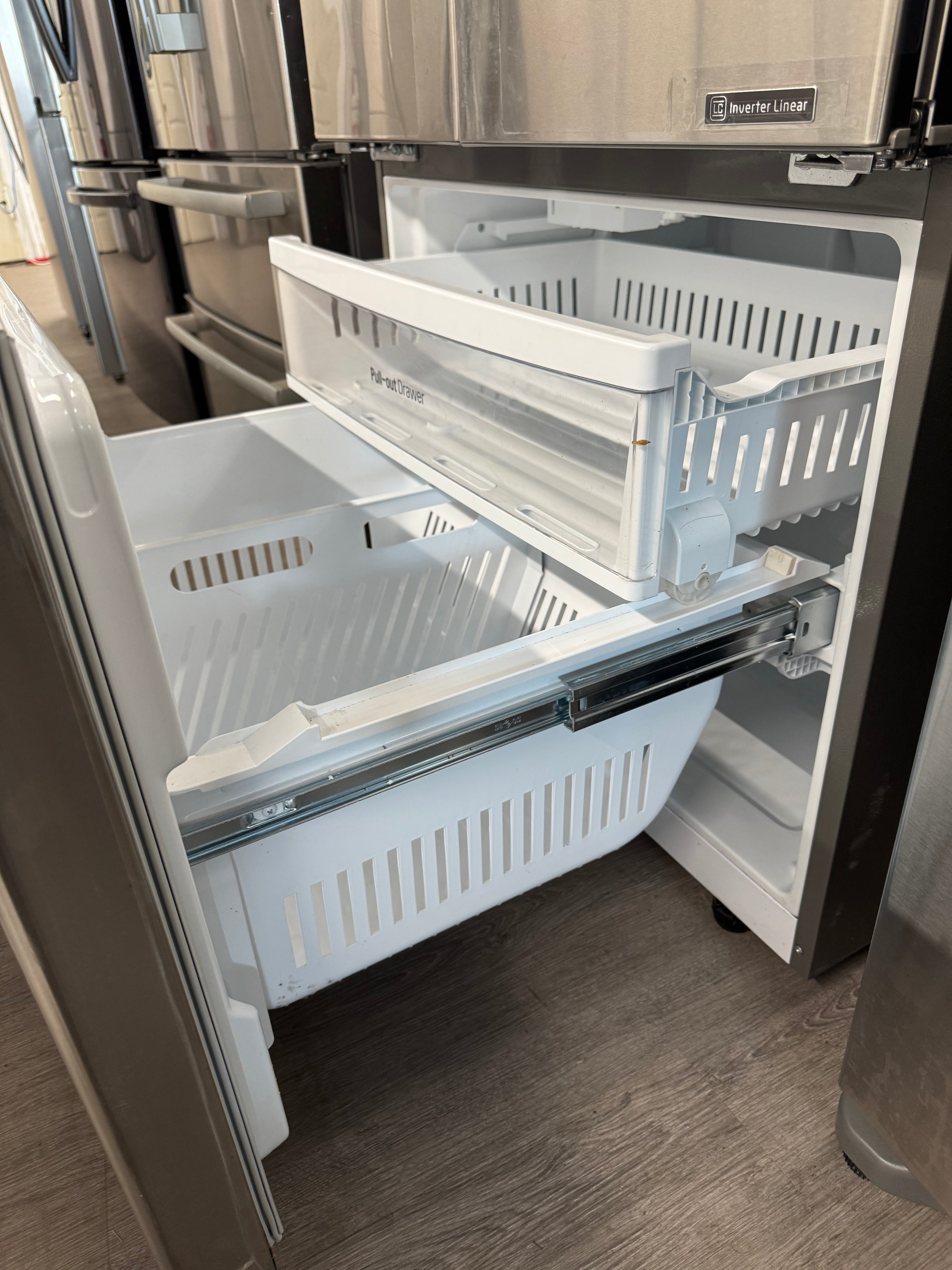 LG 32” French Door Refrigerator - LFCS25663S/01