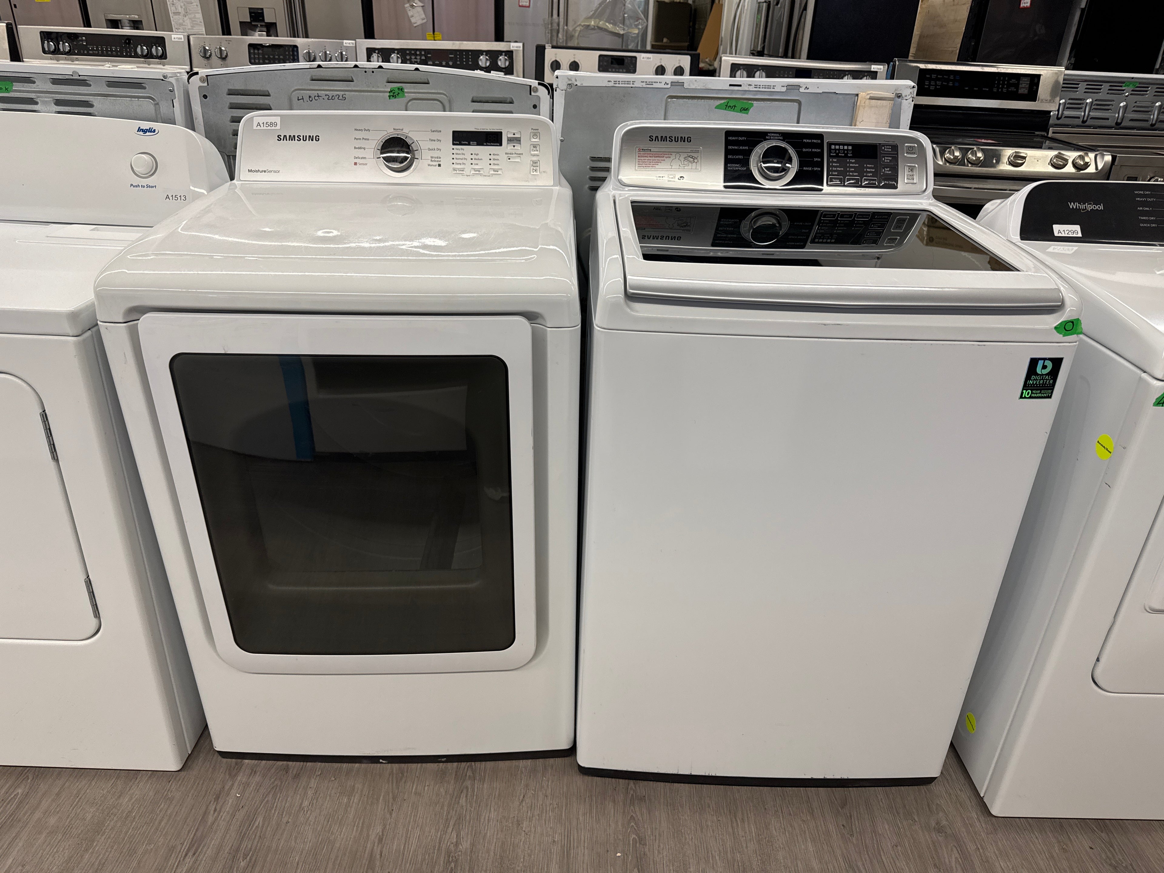 SAMSUNG 27” Top Load Washer (WA45H7000AW) and Front Load Dryer (DV422EWHDWR)