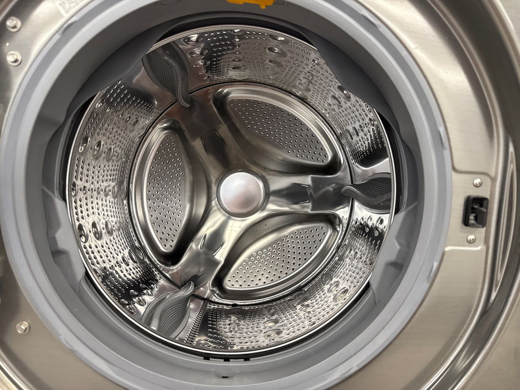 LG - Front Load Washer 27” - WM3770HVA