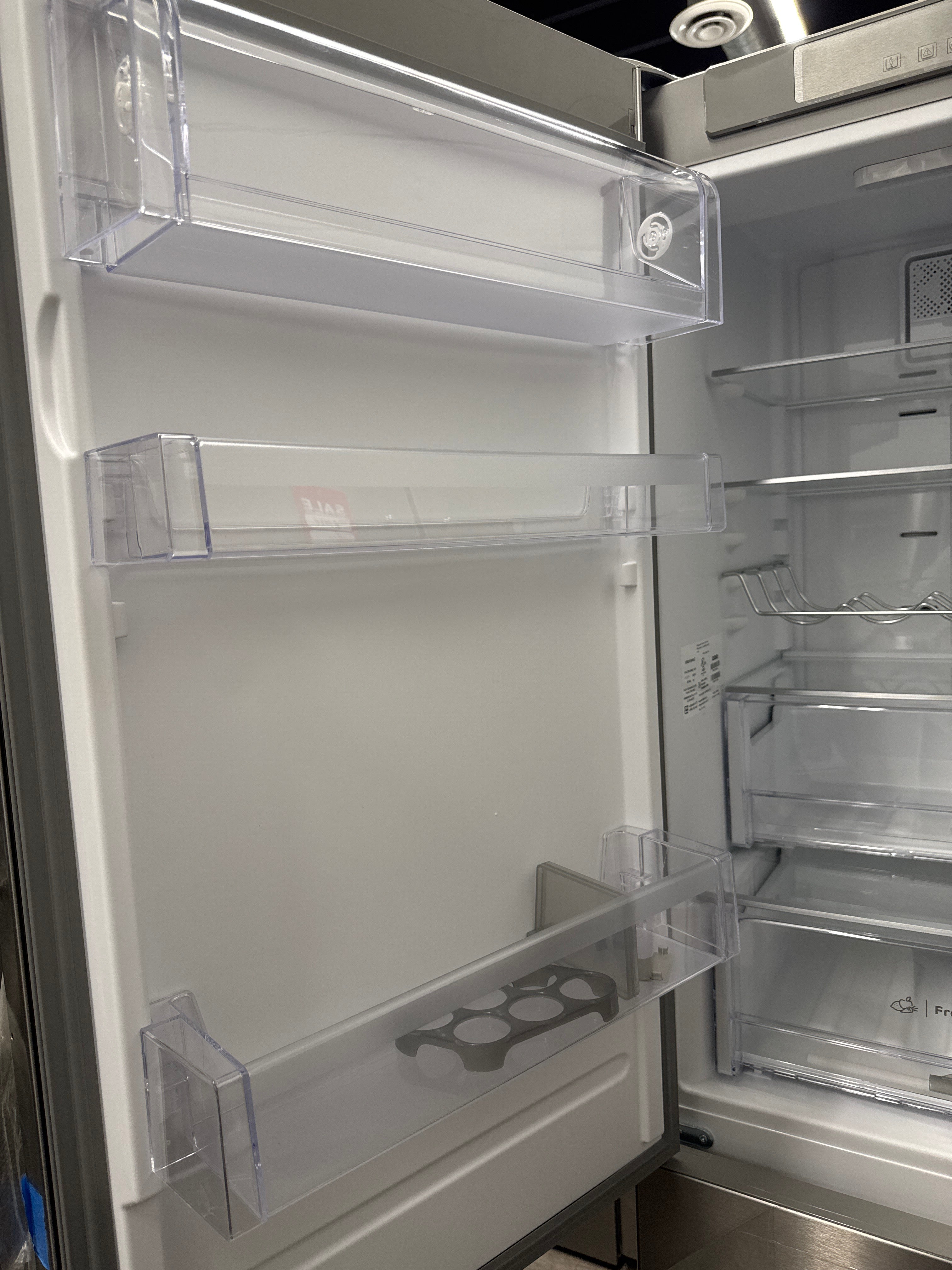 OPEN BOX - Whirlpool 24” Bottom Freezer Refrigerator - URB551WNGZ