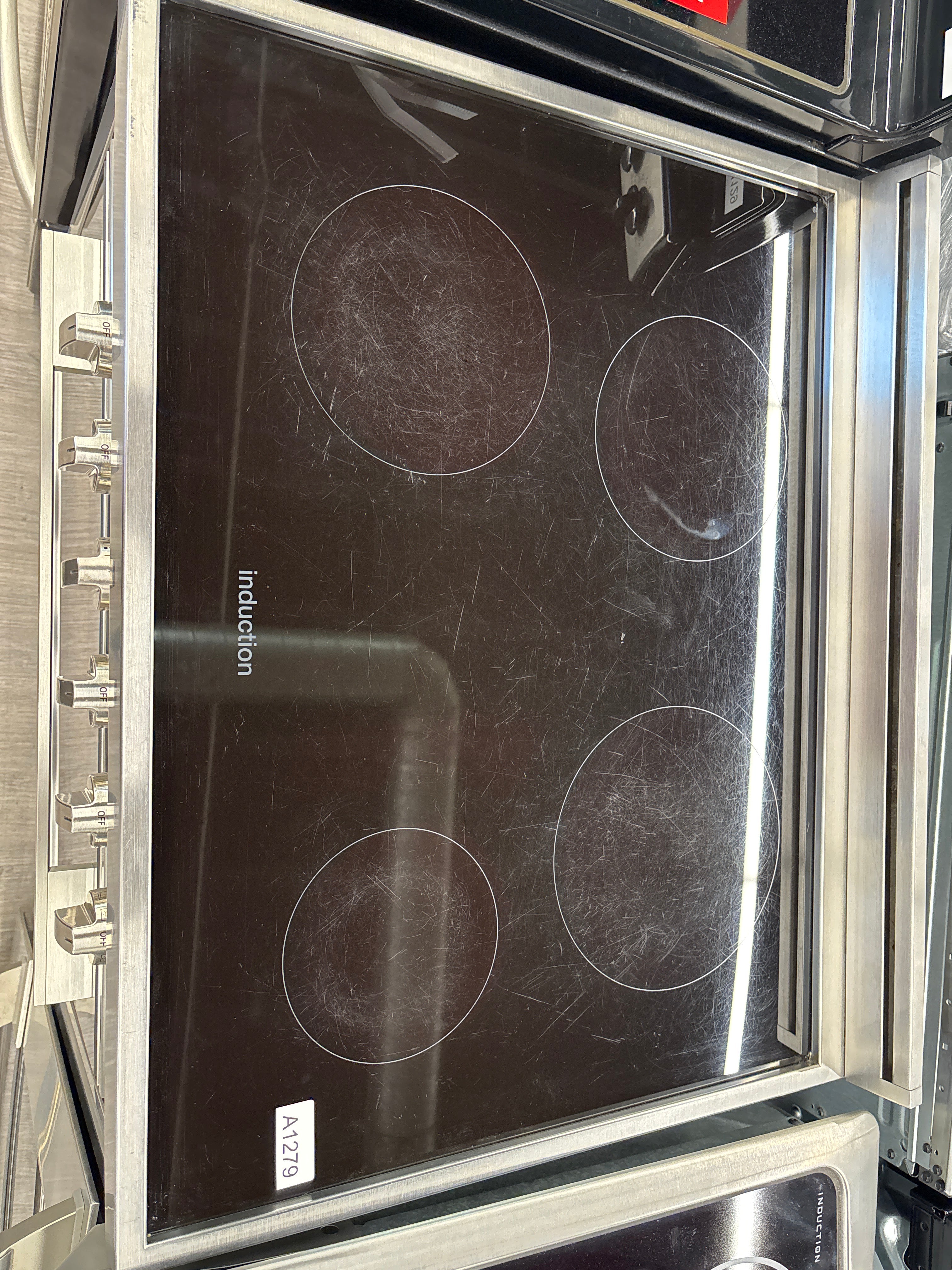 Used ILVE 30” Freestanding Induction Range - UPSI76MPI