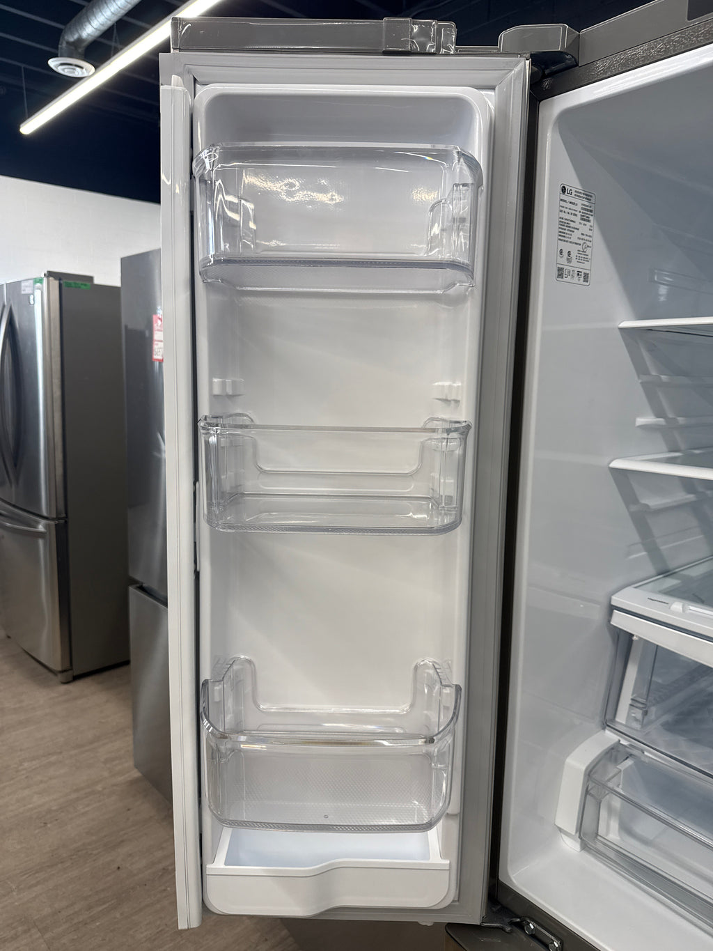 NEW - LG 30” French Door Refrigerator - LFCS22520S (1 YEAR MANUFACTURER WARRANTY)