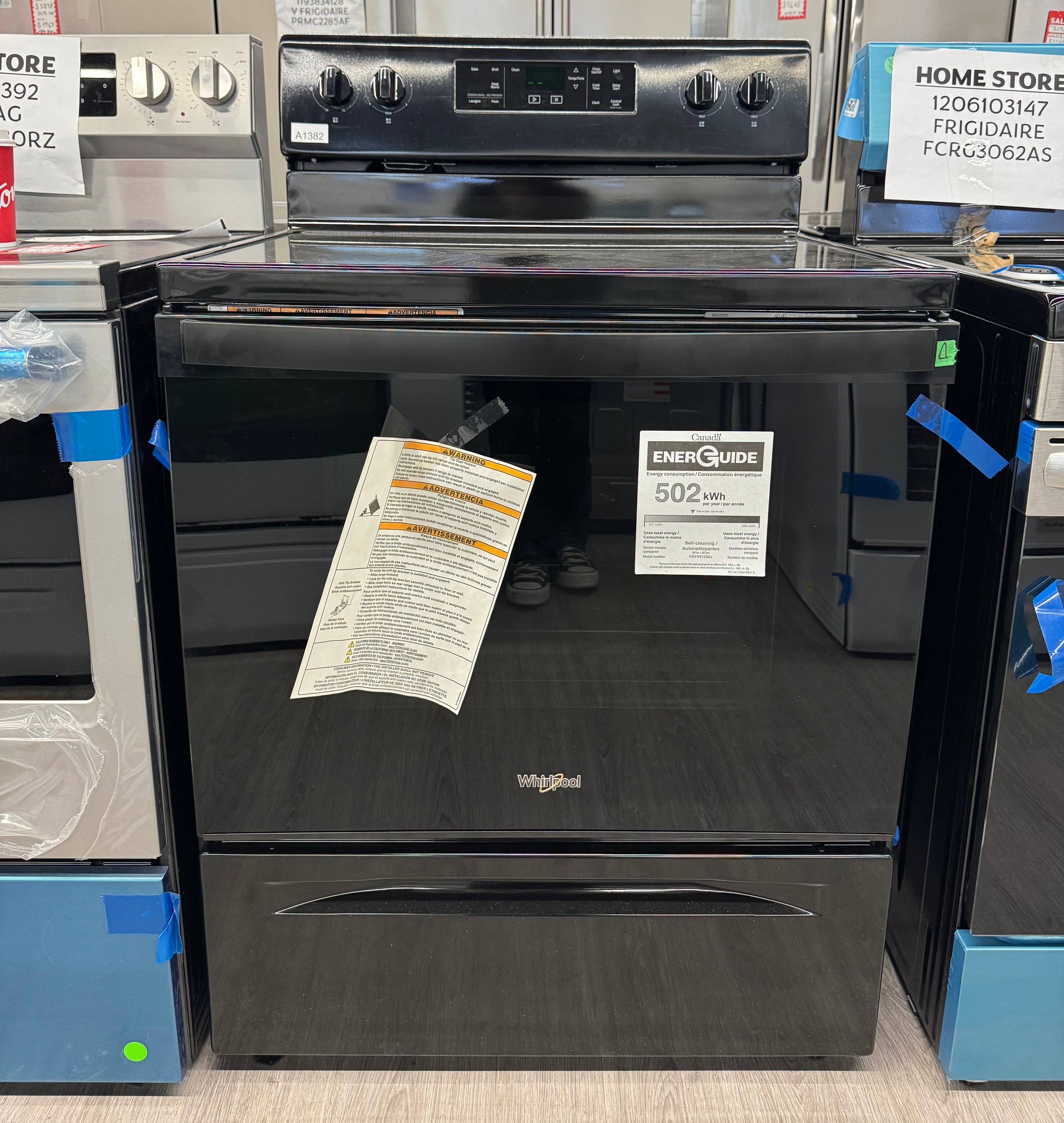 OPEN BOX - Whirlpool 30” Freestanding Glass Top Range - YWFE515S0JB4