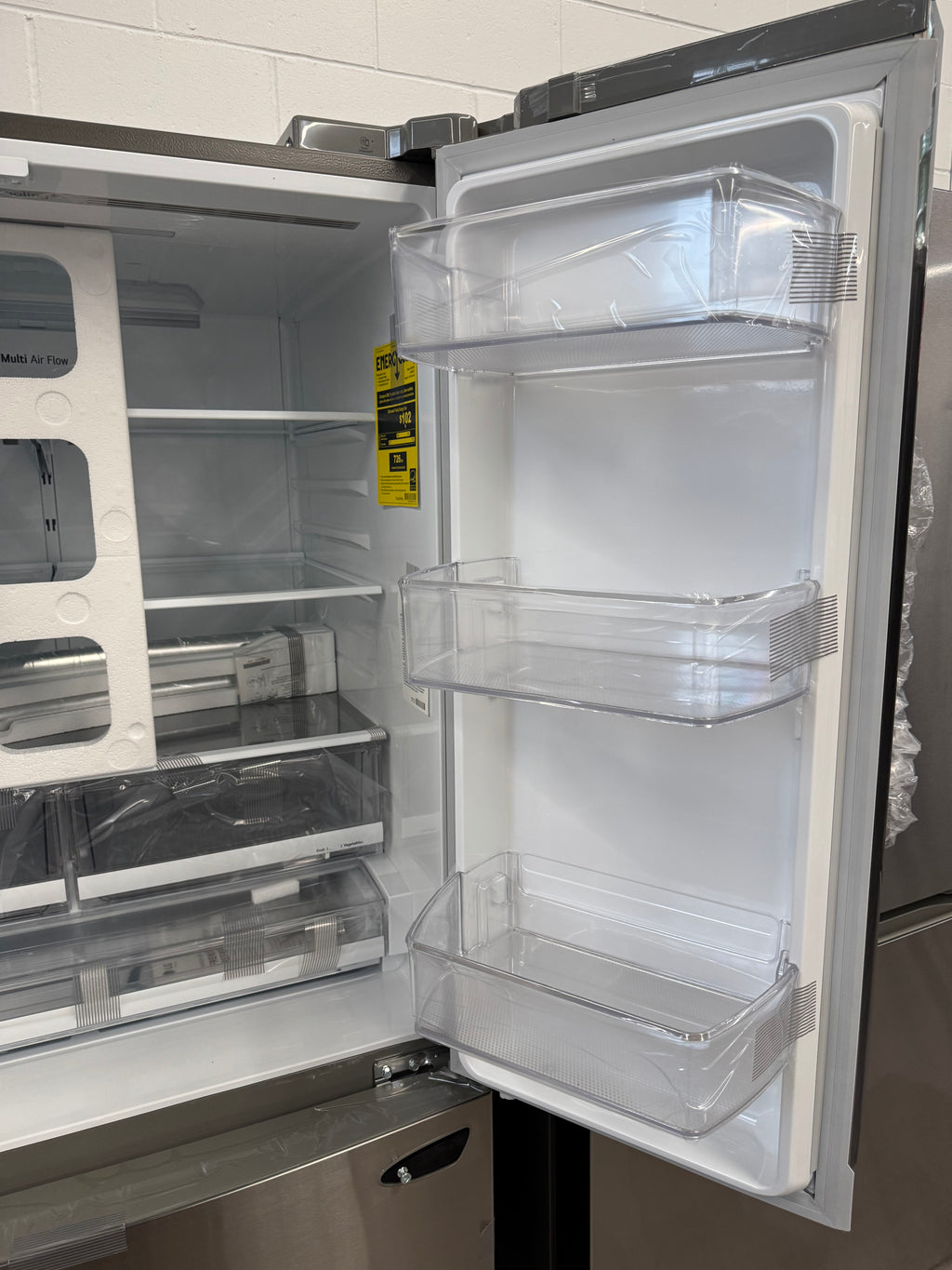 NEW - LG 36” French Door Refrigerator – LRFS28XBS (1 YEAR MANUFACTURER WARRANTY)