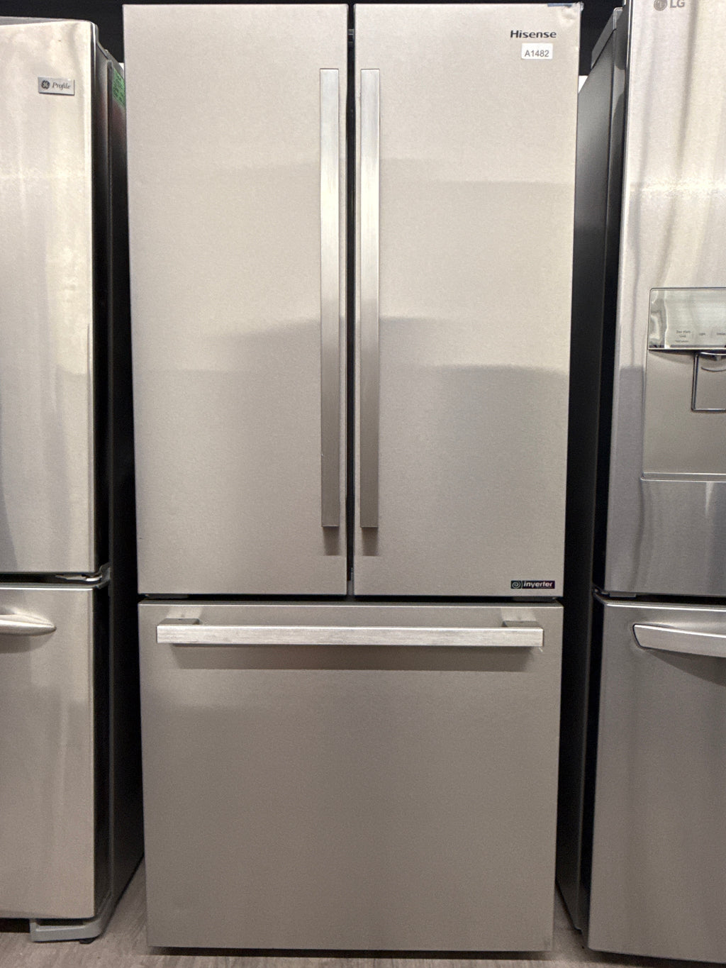 Hisense 30” French Door Refrigerator - RF210N6AHE