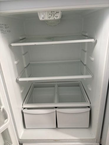 White-Westinghouse 30” Top Freezer Refrigerator - WRT8G3EW6