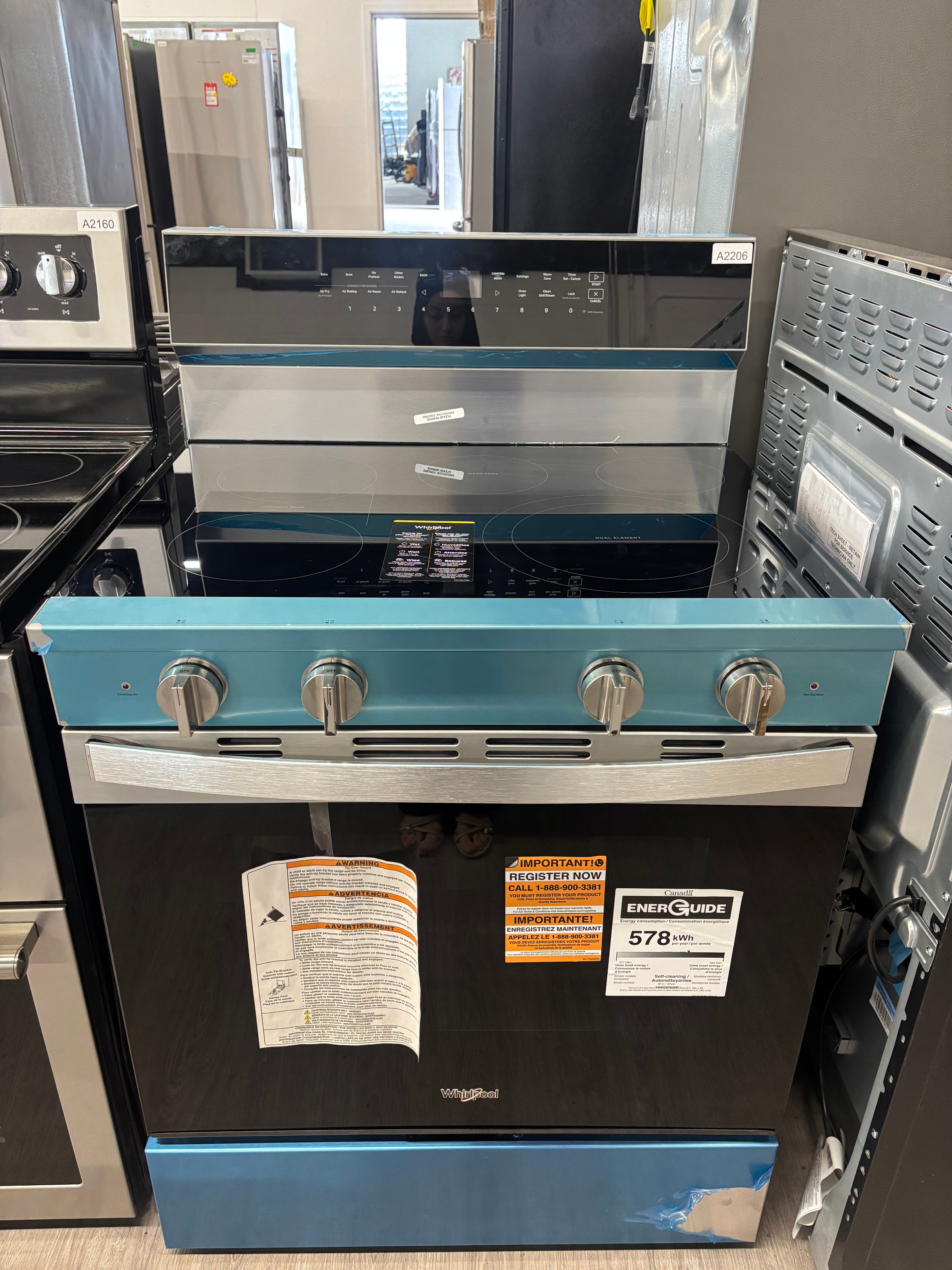OPEN BOX - Whirlpool 30” Freestanding Glass Top Range - YWFES7530RZ0