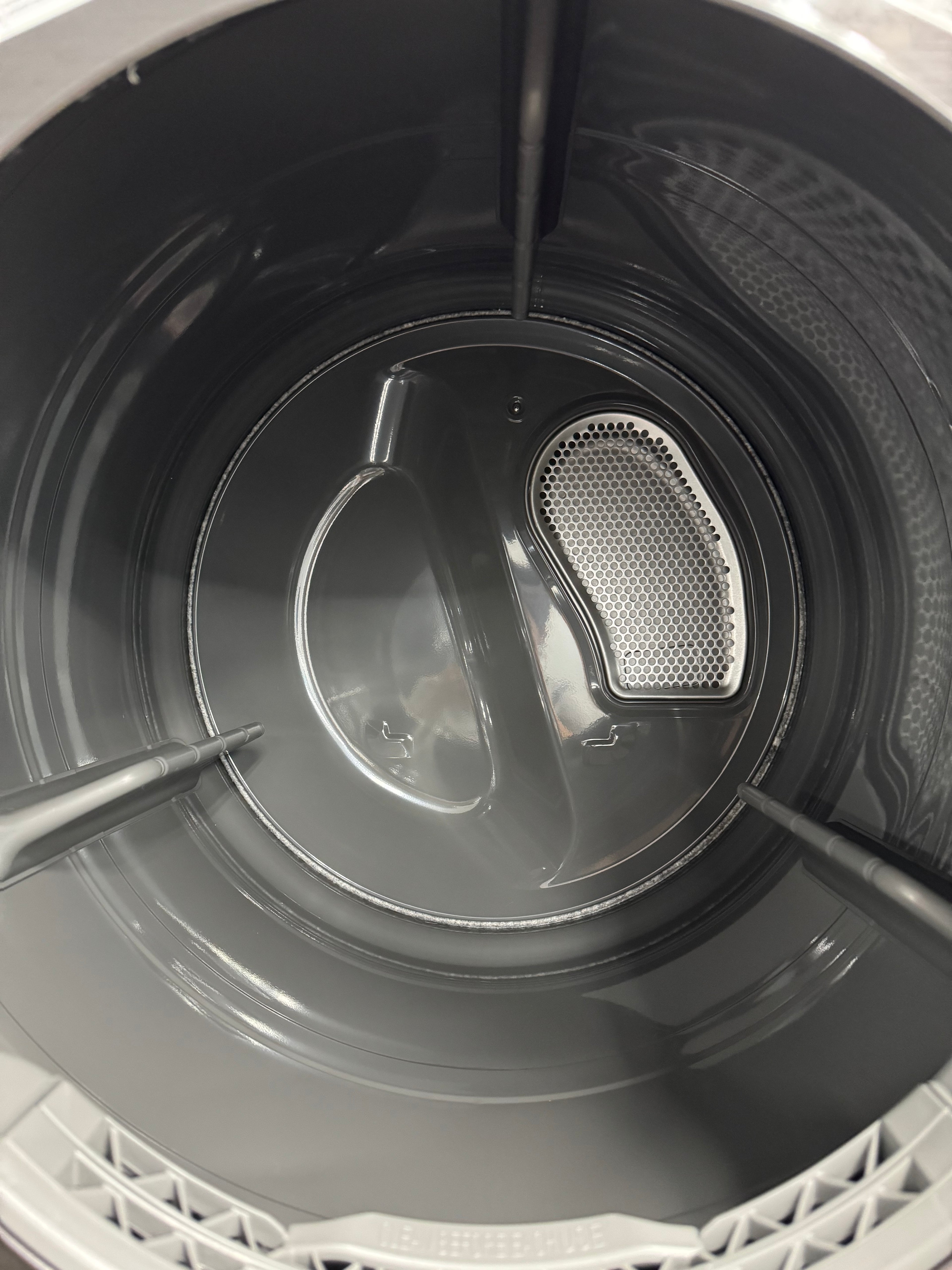 OPEN BOX - Samsung 27” Laundry Center All-in-One Washer Dryer Combo - WH46DBH100EV
