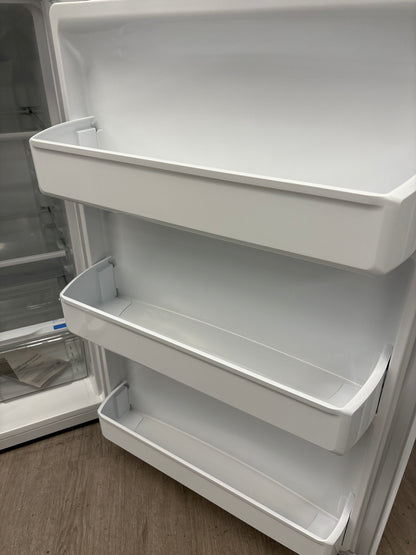 OPEN BOX - Frigidaire 30 inches Fridge Top Freezer