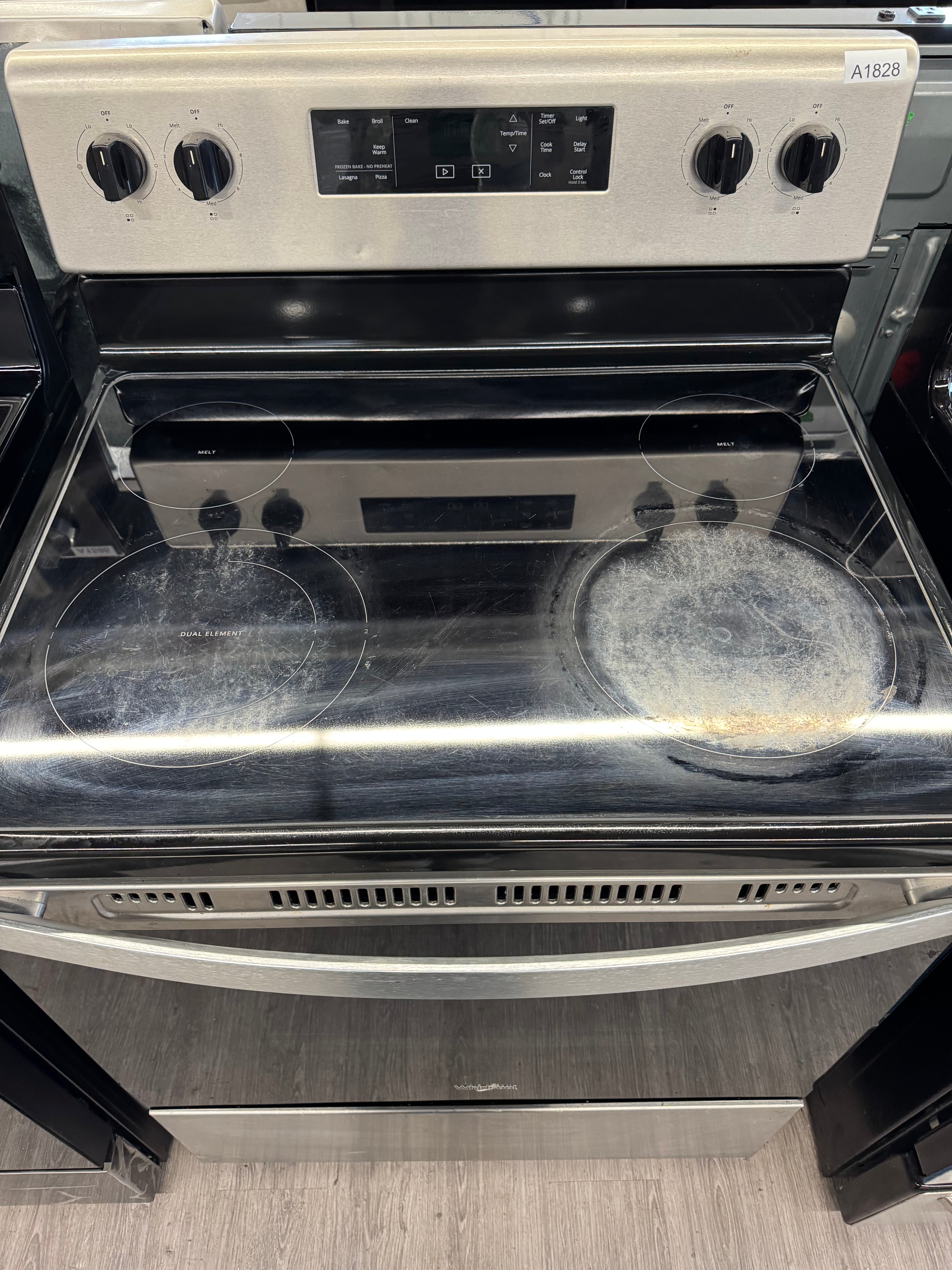 Whirlpool 30” Freestanding Glass Top Range - YWFE515S0JS3