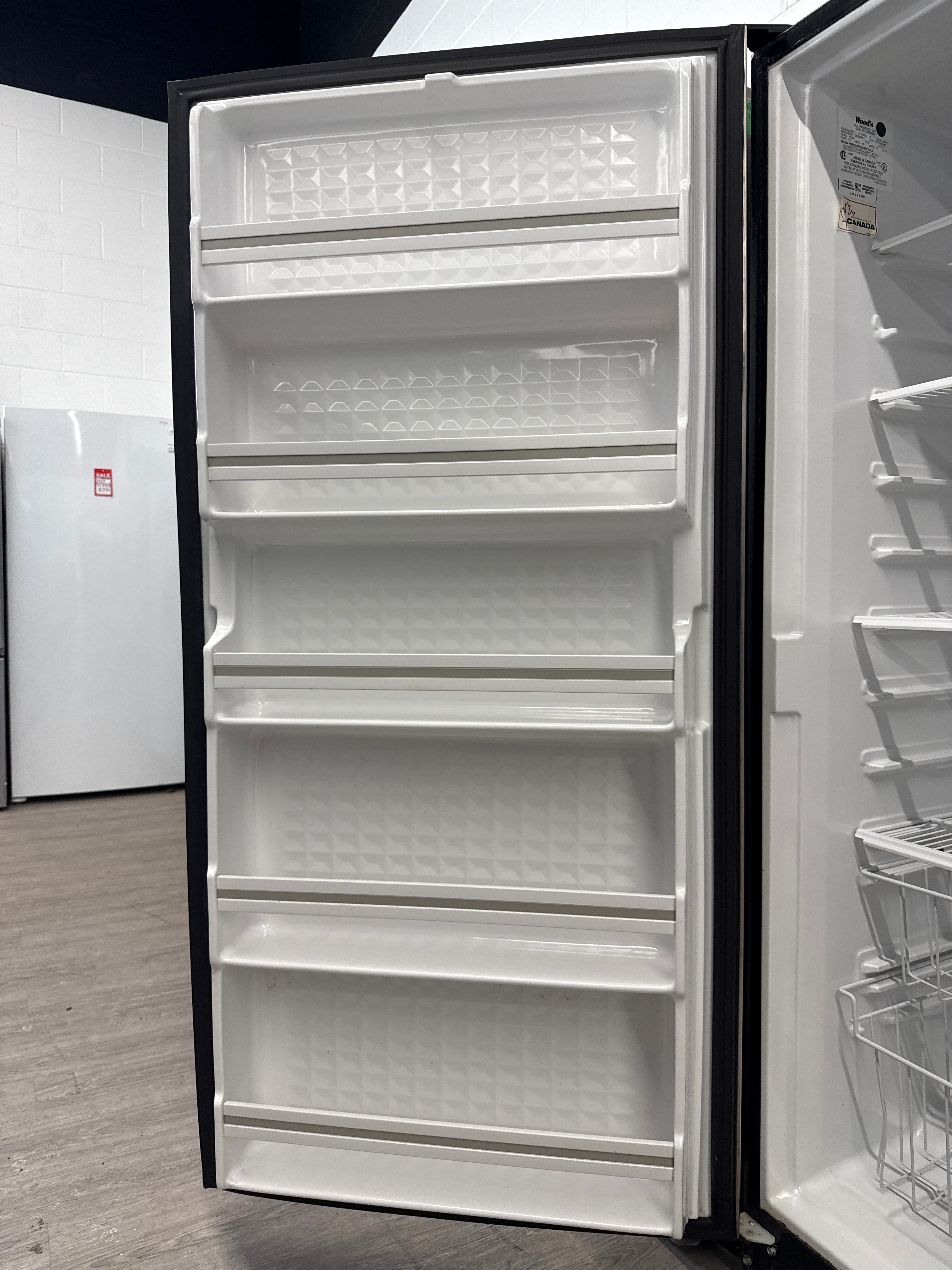 Wood’s 30" Upright Freezer - F17NACSL