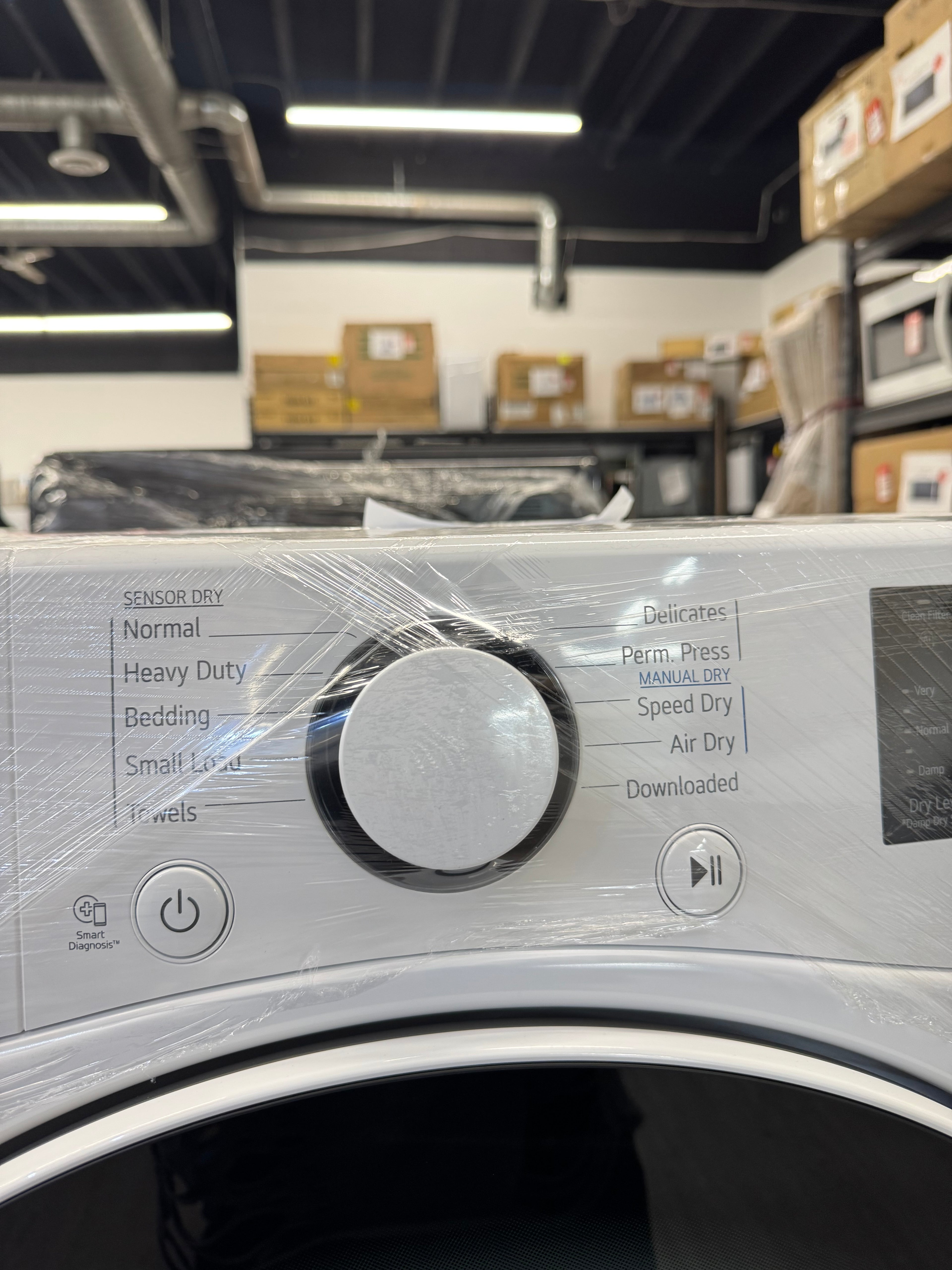 OPEN BOX - LG 27” Front Load Dryer - DLE3600W - 1 YEAR  LG WARRANTY