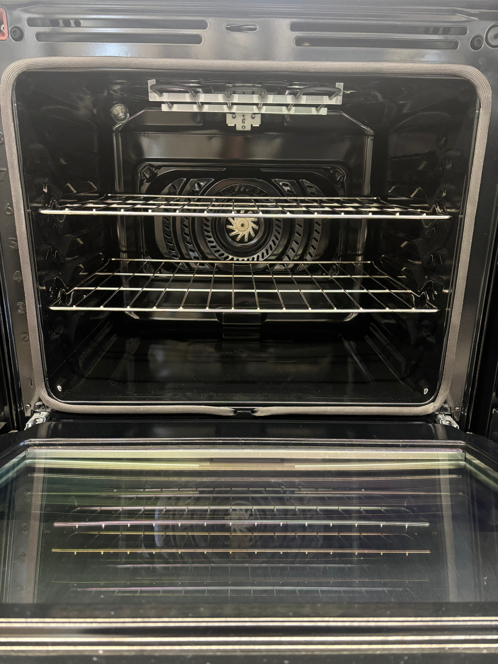OPEN-BOX - Frigidaire 30” Induction Slide-In Glass Top Range - GCFI306CBFG