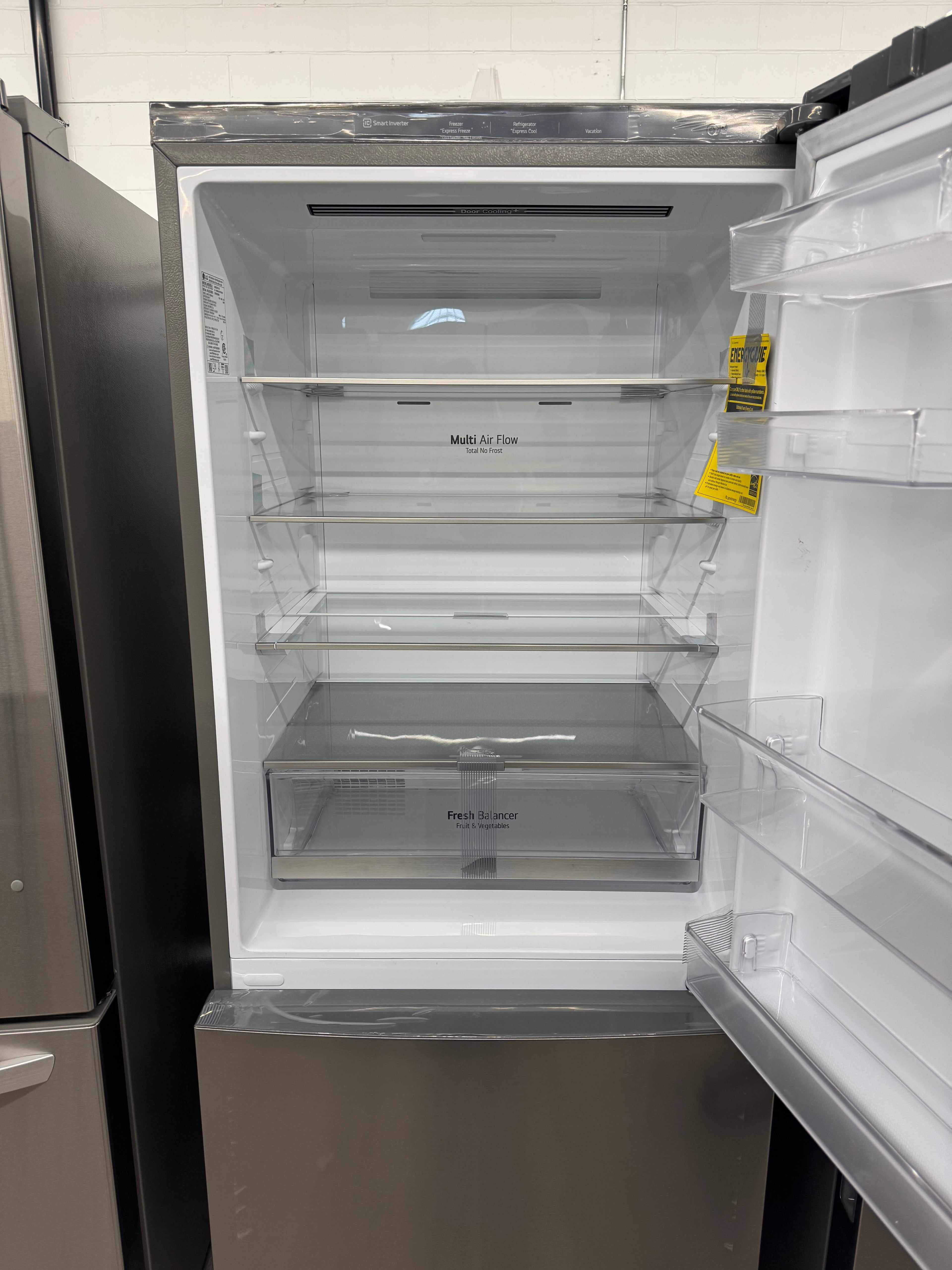 NEW - LG 28” Counter Depth Bottom Freezer Refrigerator - LBNC15251V