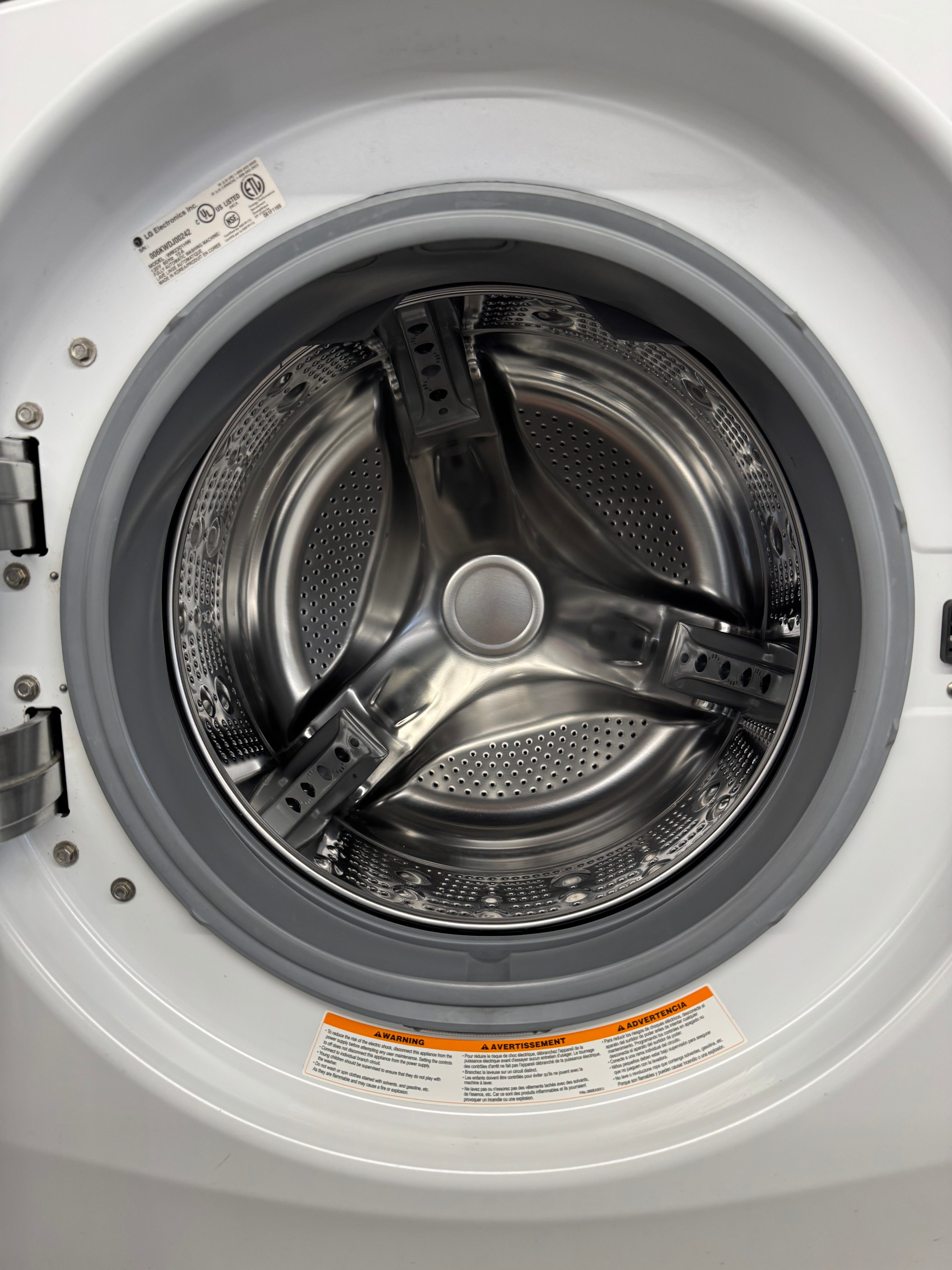 LG 27” Front Load Washer & Dryer Set (WM2301HW & DLEX2501W)