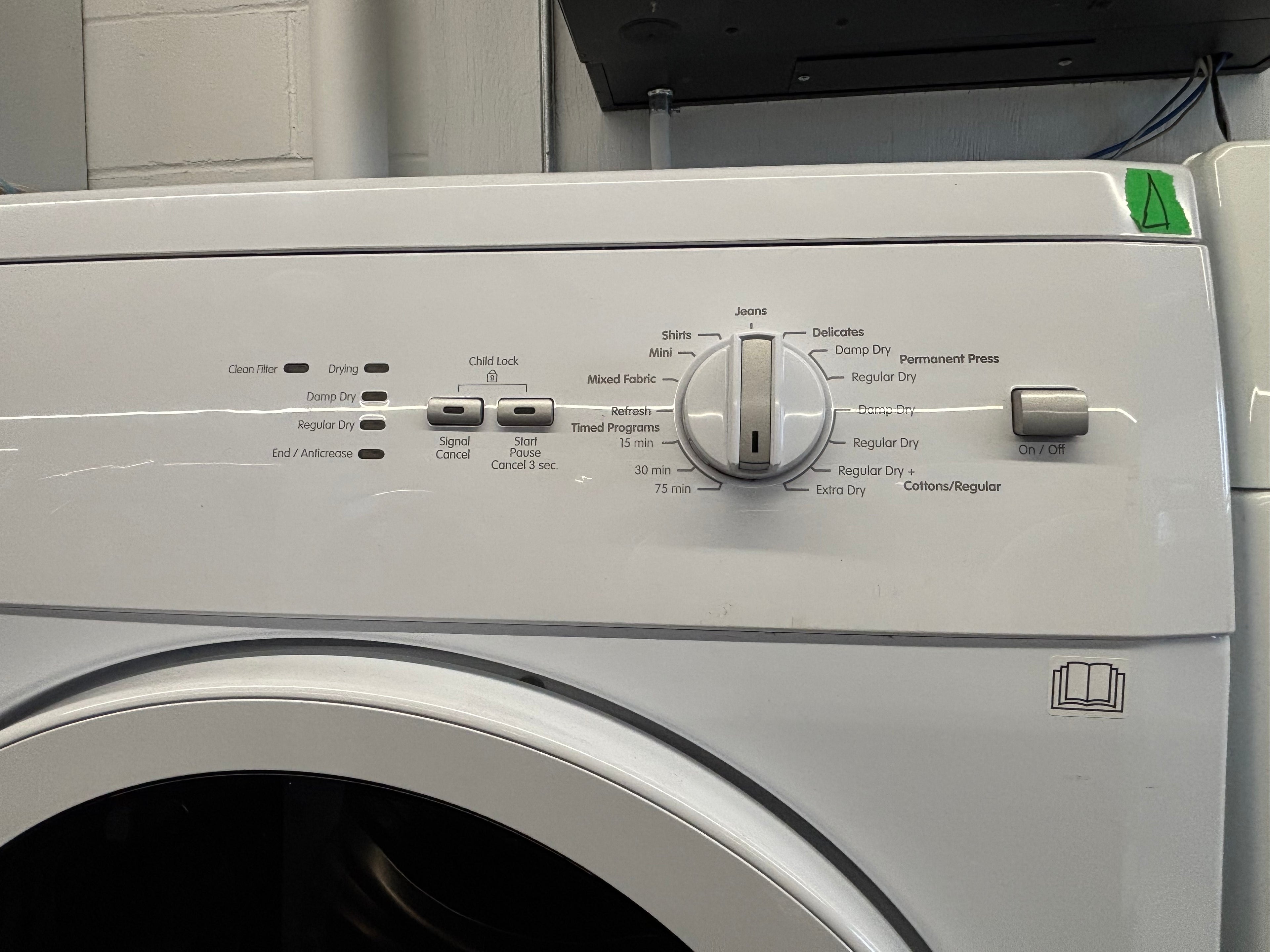 Blomberg 24” Front Load Washer & Dryer Set (WM77120NBL01 & DV17542)