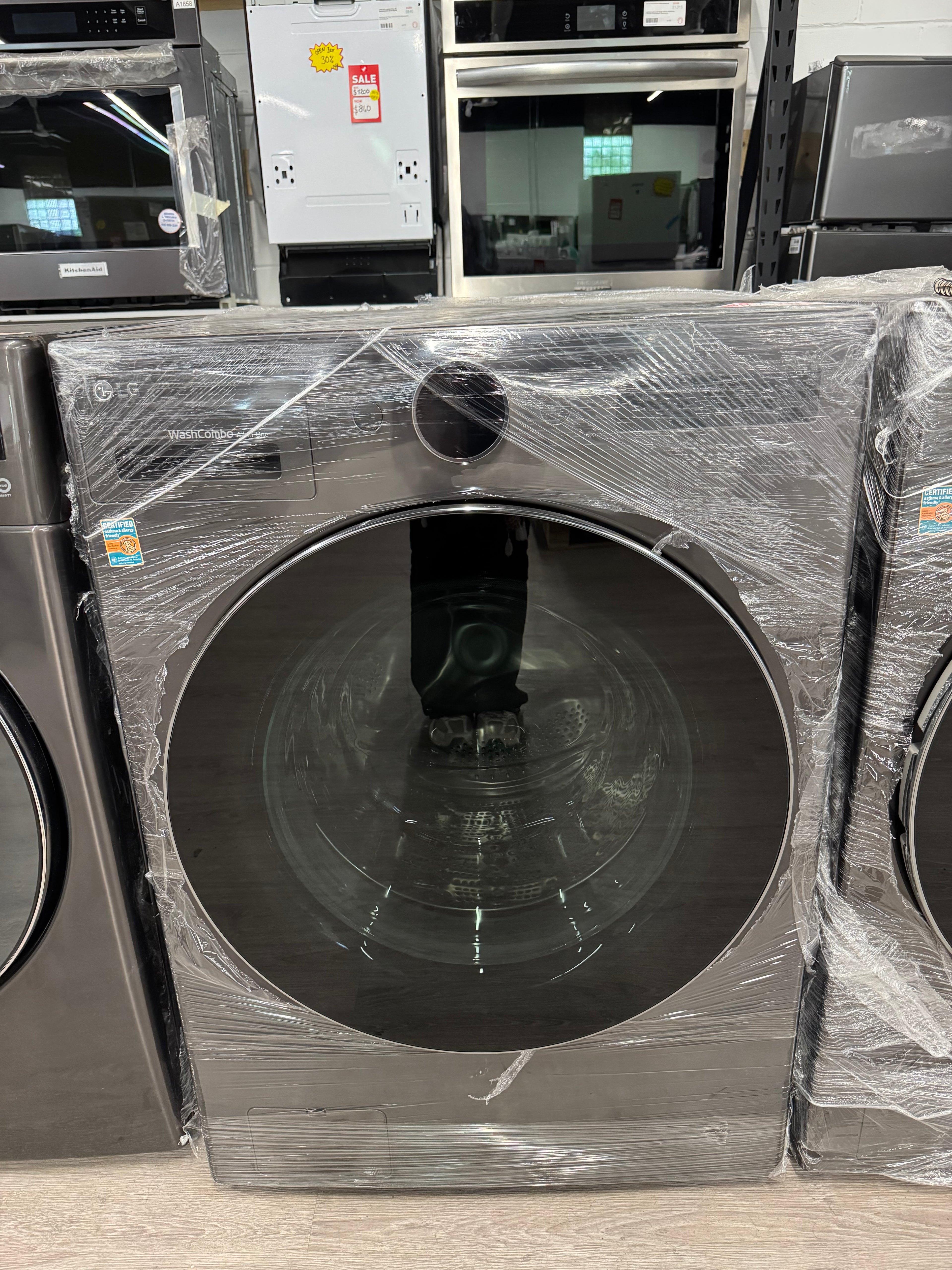 NEW - LG 27” All-in-One Washer Dryer Combo - WM6998HBA (1 YEAR MANUFACTURER WARRANTY)