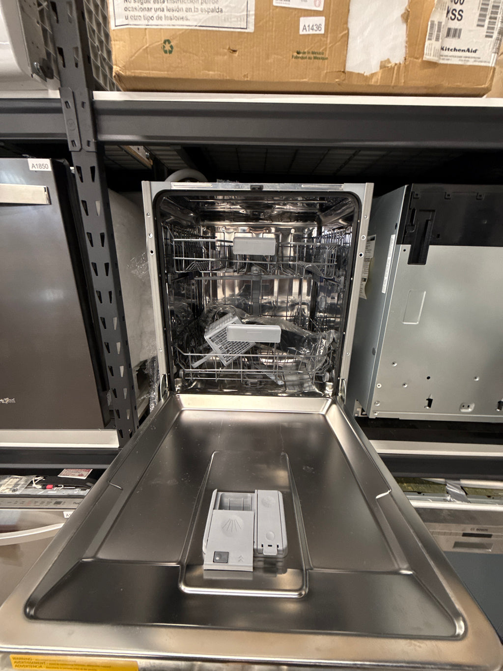 OPEN BOX - Fulgor Milano 24" Dishwasher - F1DWS24FI1