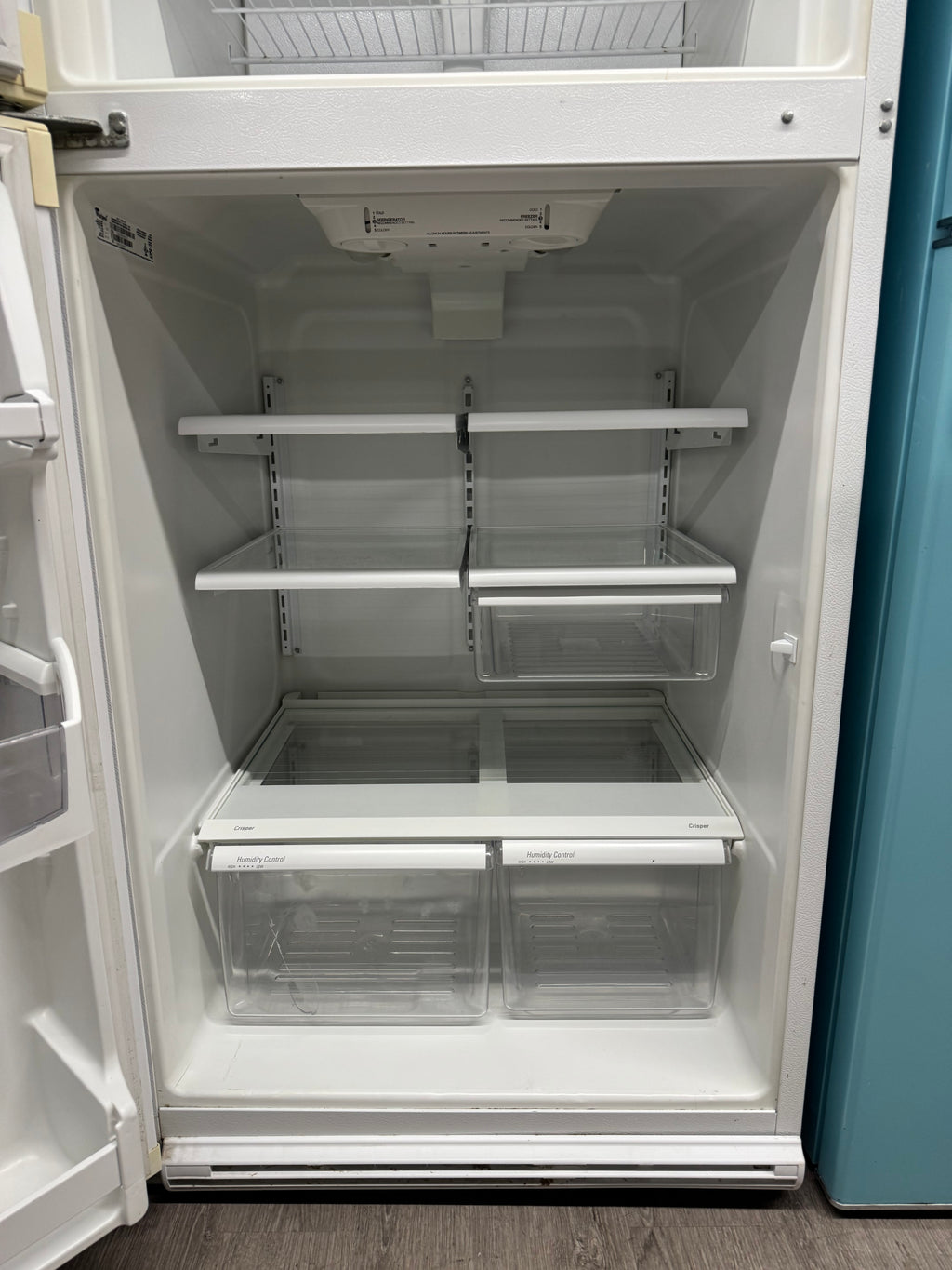 Whirlpool 30” Top Freezer Refrigerator - GR9FHKXVQ01