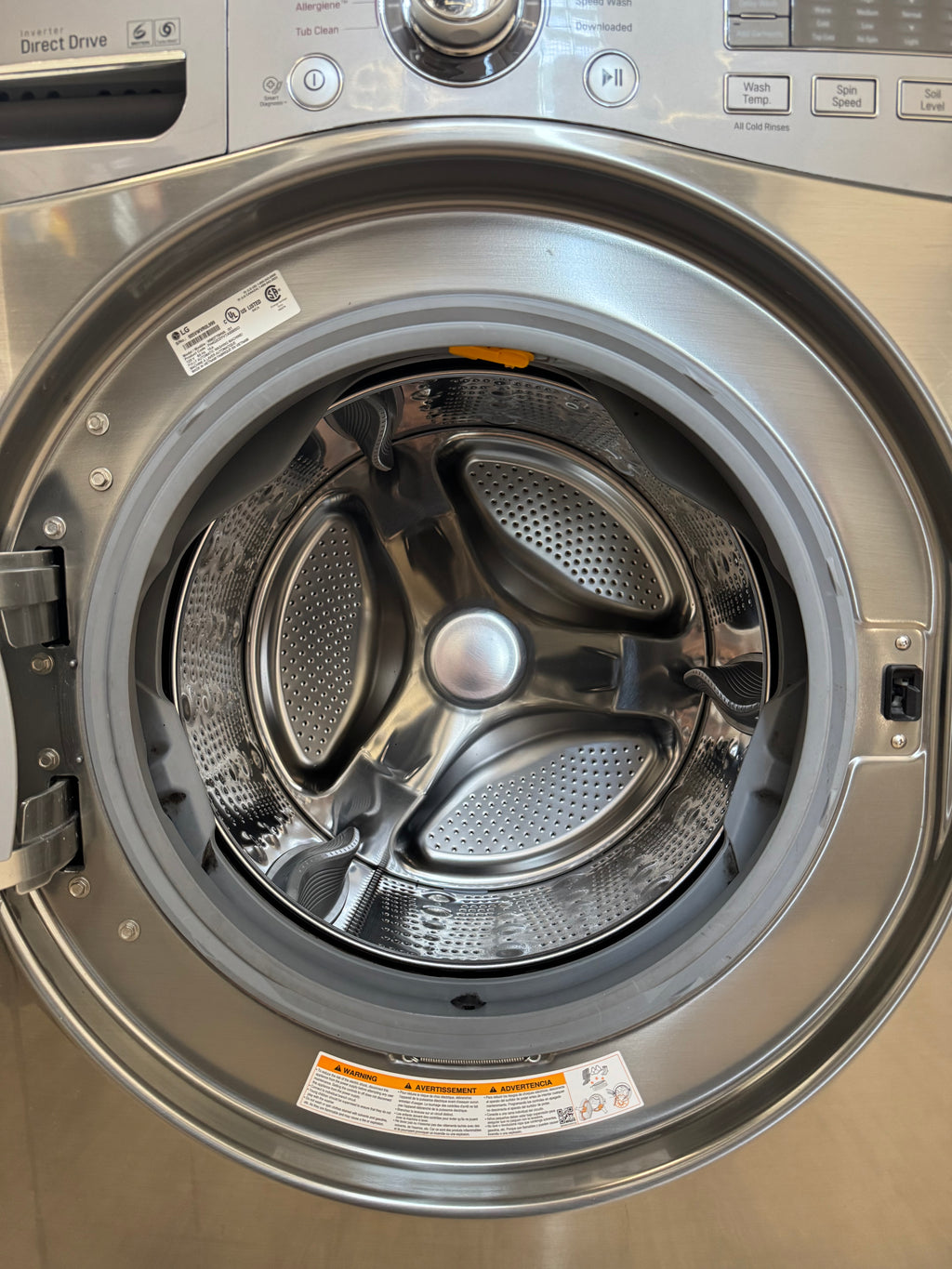 LG 27” Front Load Washer - WM3770HVA/01