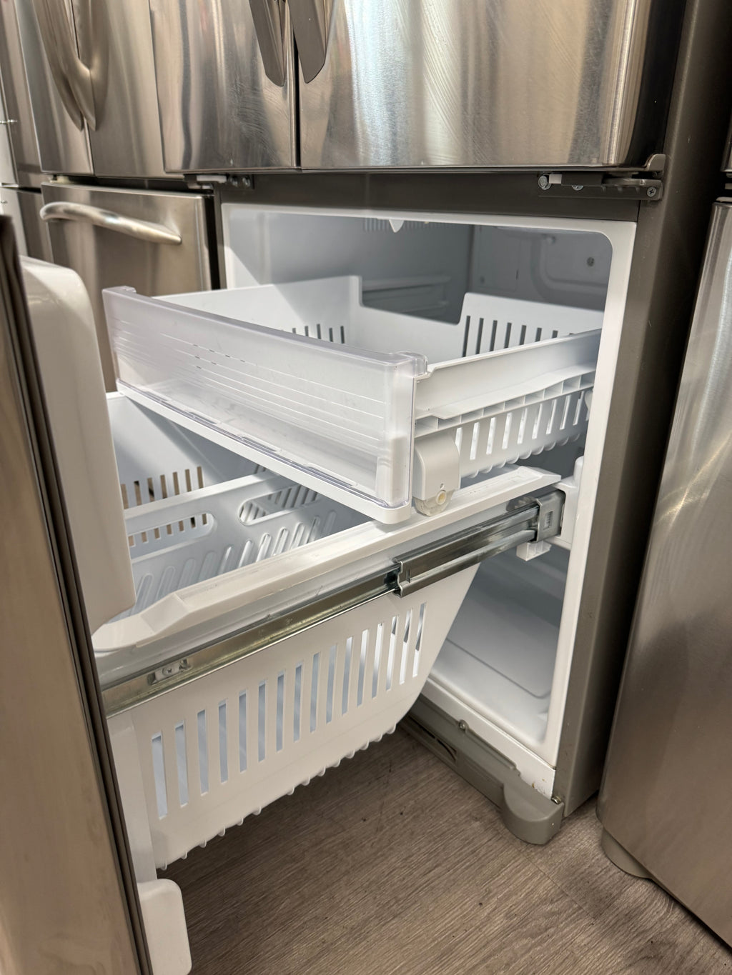 LG 30” French door Refrigerator - LFC20786ST/01