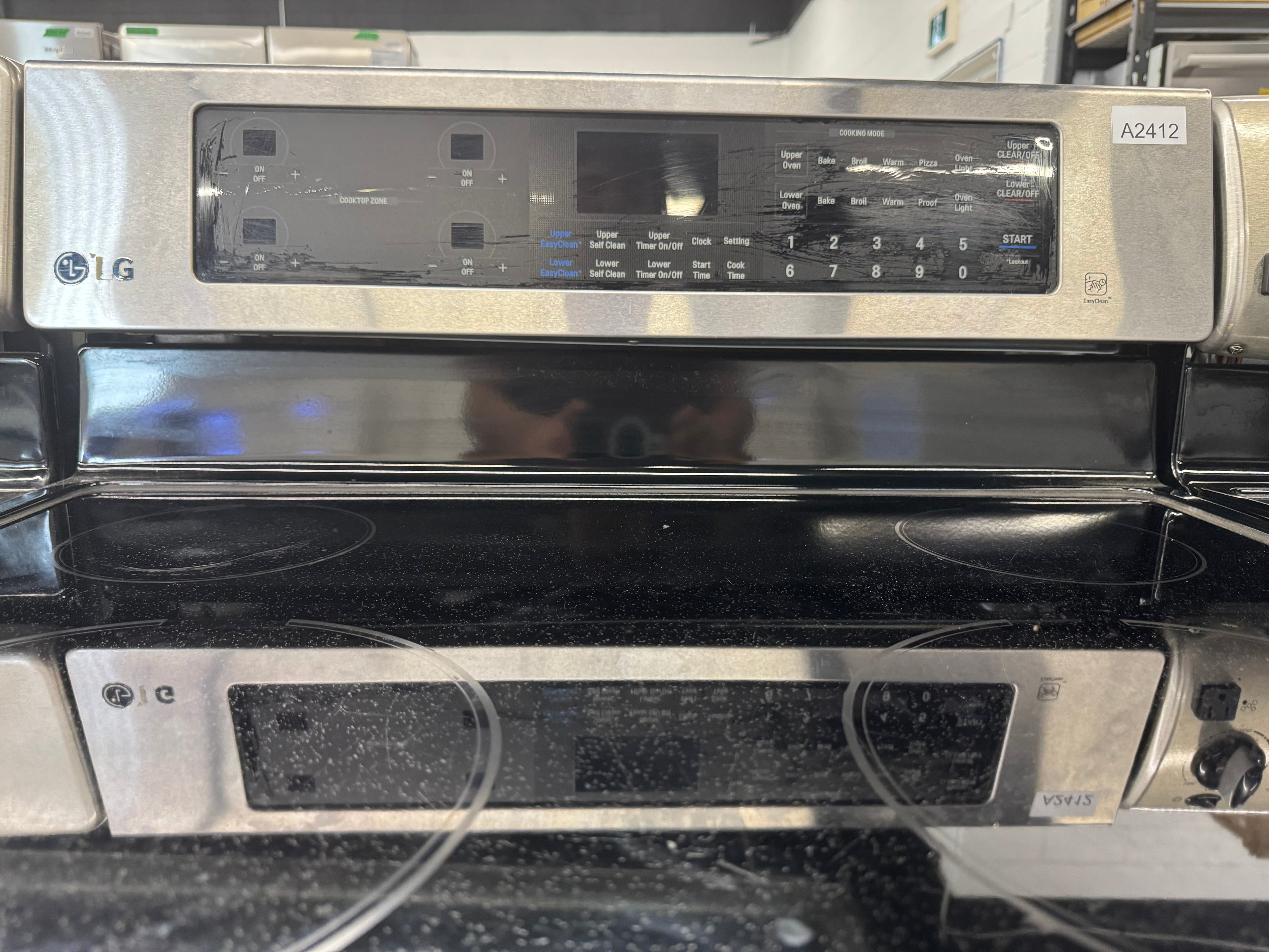 LG 30” Freestanding Glass Top Double Oven Range - LDE3031ST