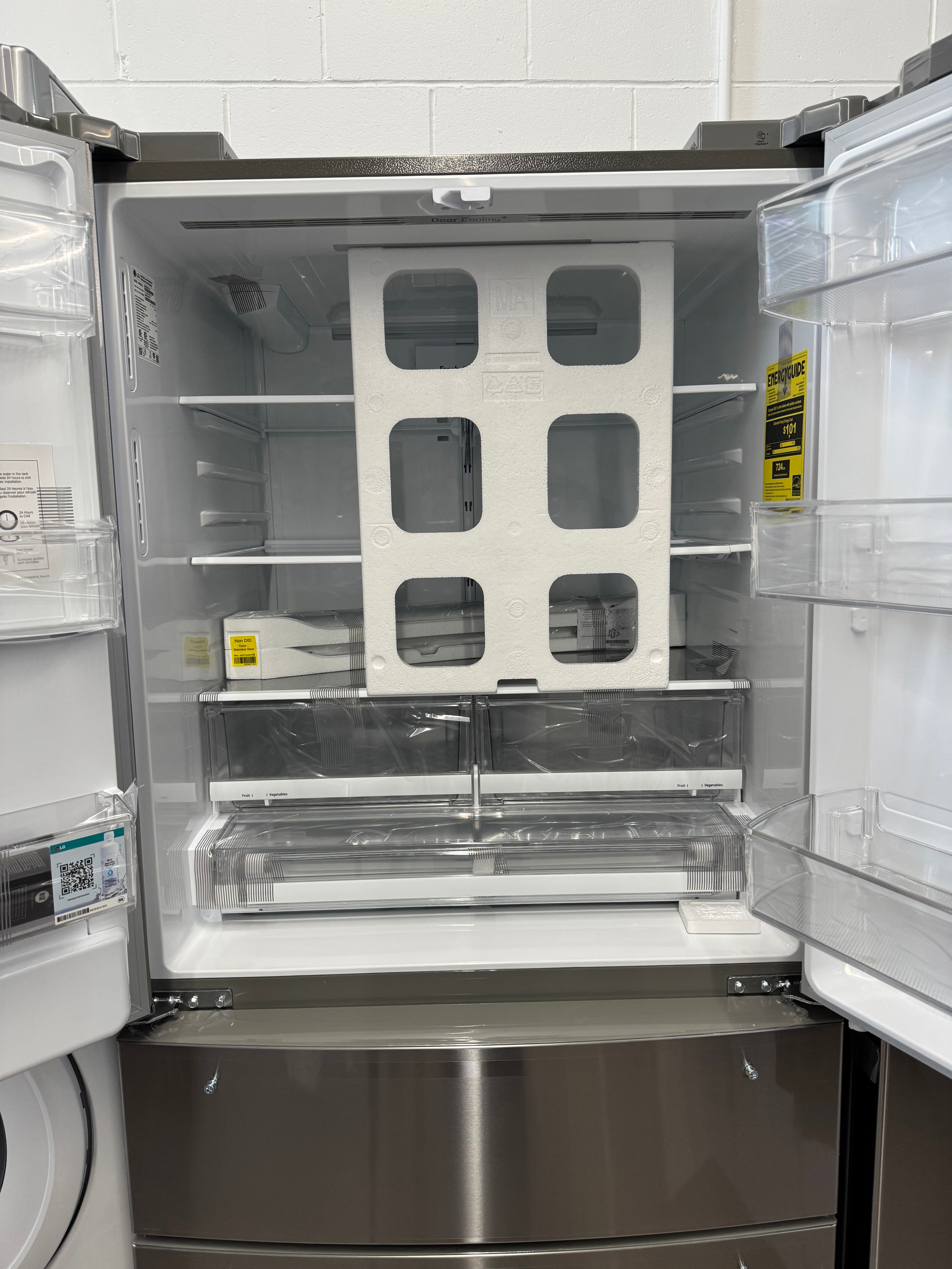 OPEN BOX - LG 36” French 4-Door Fridge with Water & Ice Dispenser- LMXS28626S/05