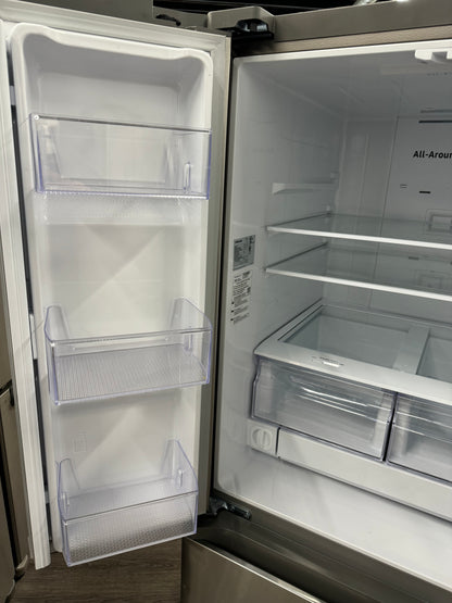 Samsung 30" French Door Fridge With Ice Maker - RF22A4221SR