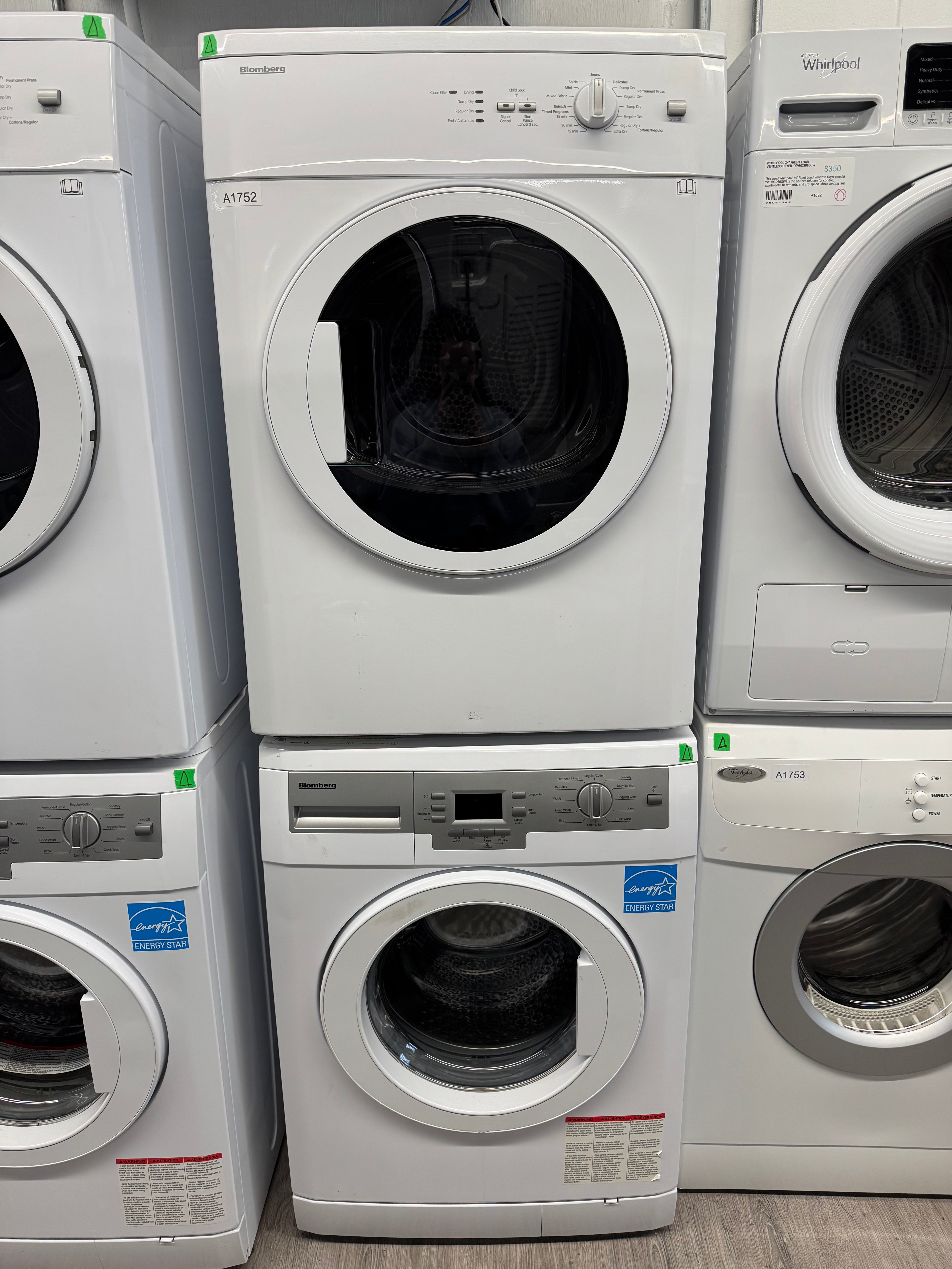 Blomberg 24” Front Load Washer & Dryer Set (WM77120NBL01 & DV17542)
