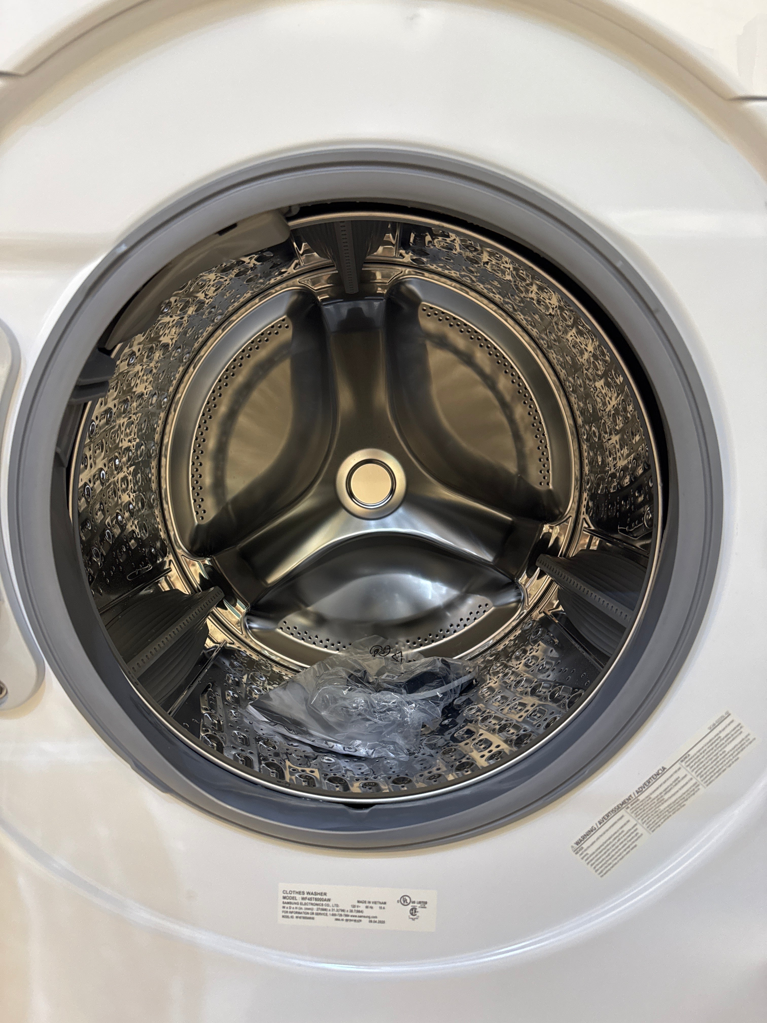 OPEN BOX - Samsung 27” Front Load Washer - WF45T6000AW