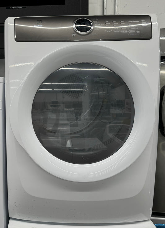 Whirlpool 24" Front Load Washer/Dryer Set V7