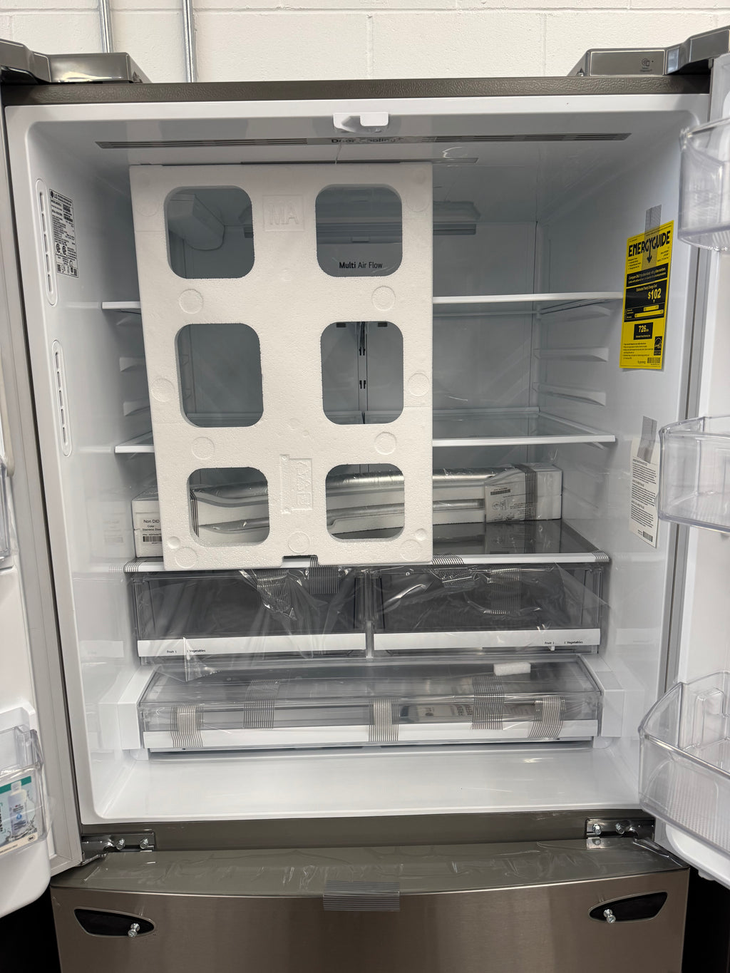 NEW - LG 36” French Door Refrigerator – LRFS28XBS (1 YEAR MANUFACTURER WARRANTY)