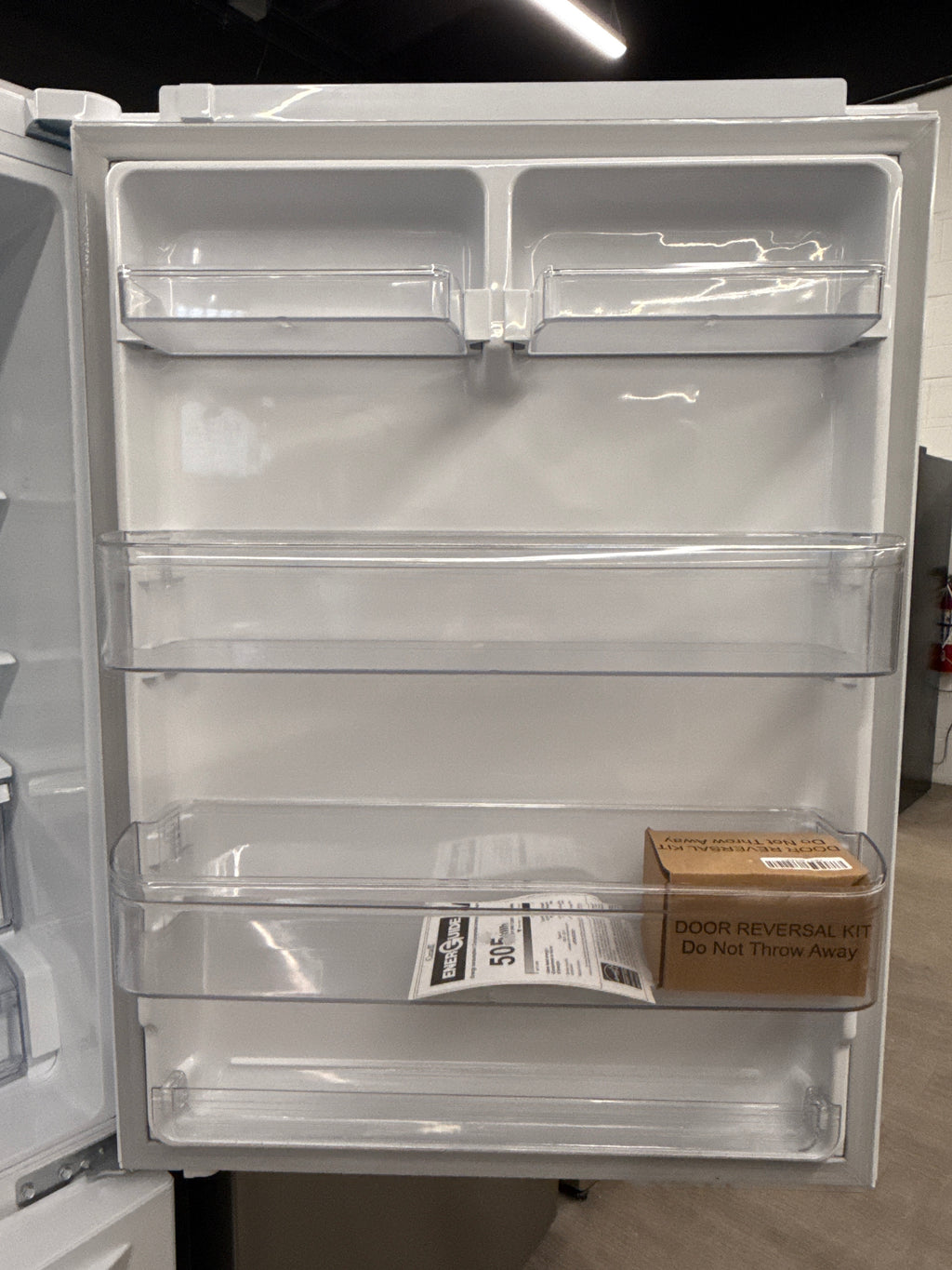 NEW - LG 30” Bottom Freezer Refrigerator - LRDNS2200W (1 YEAR MANUFACTURER WARRANTY)