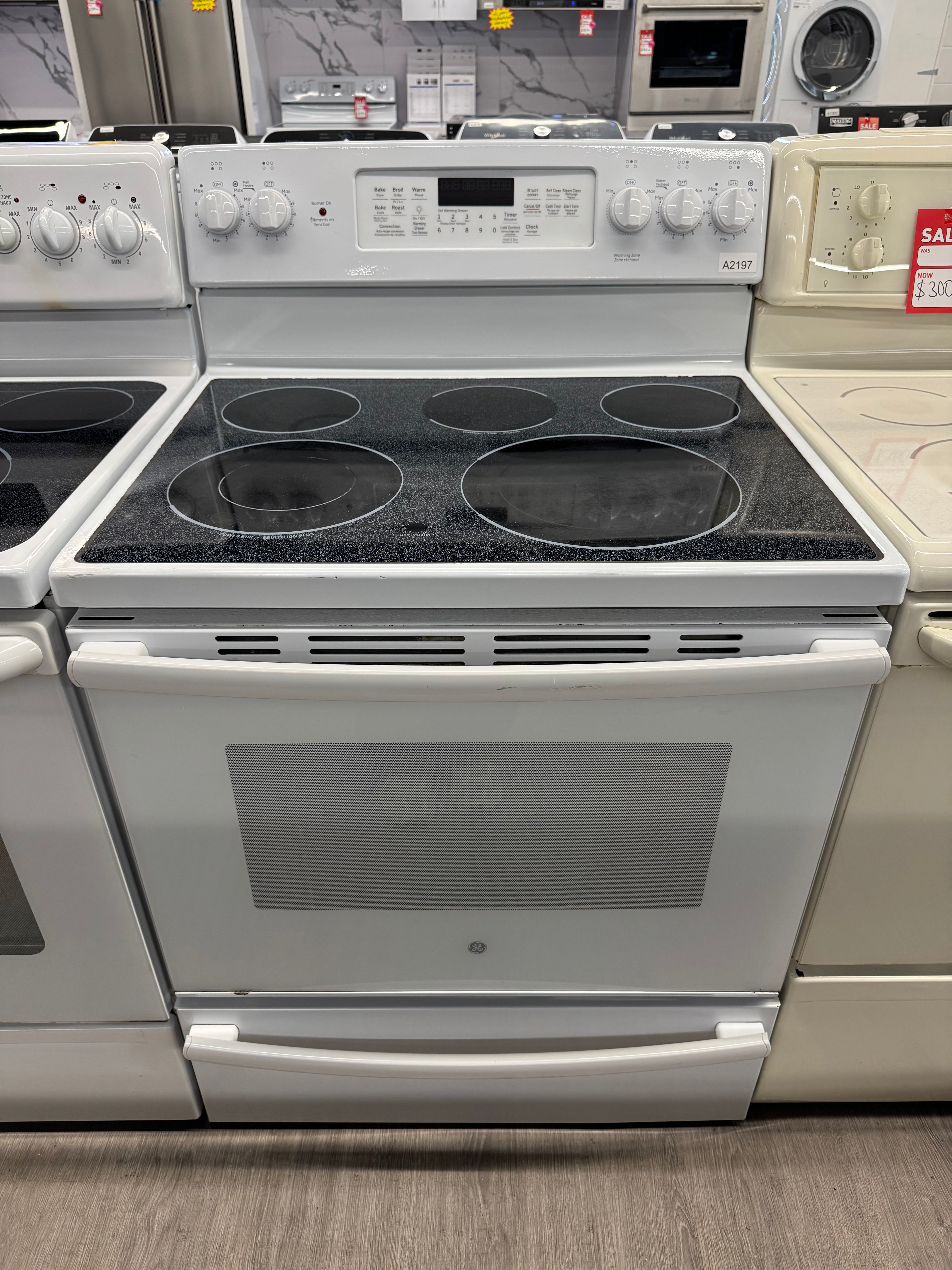 GE 30” Freestanding Glass Top Range - HCB860DK1WW