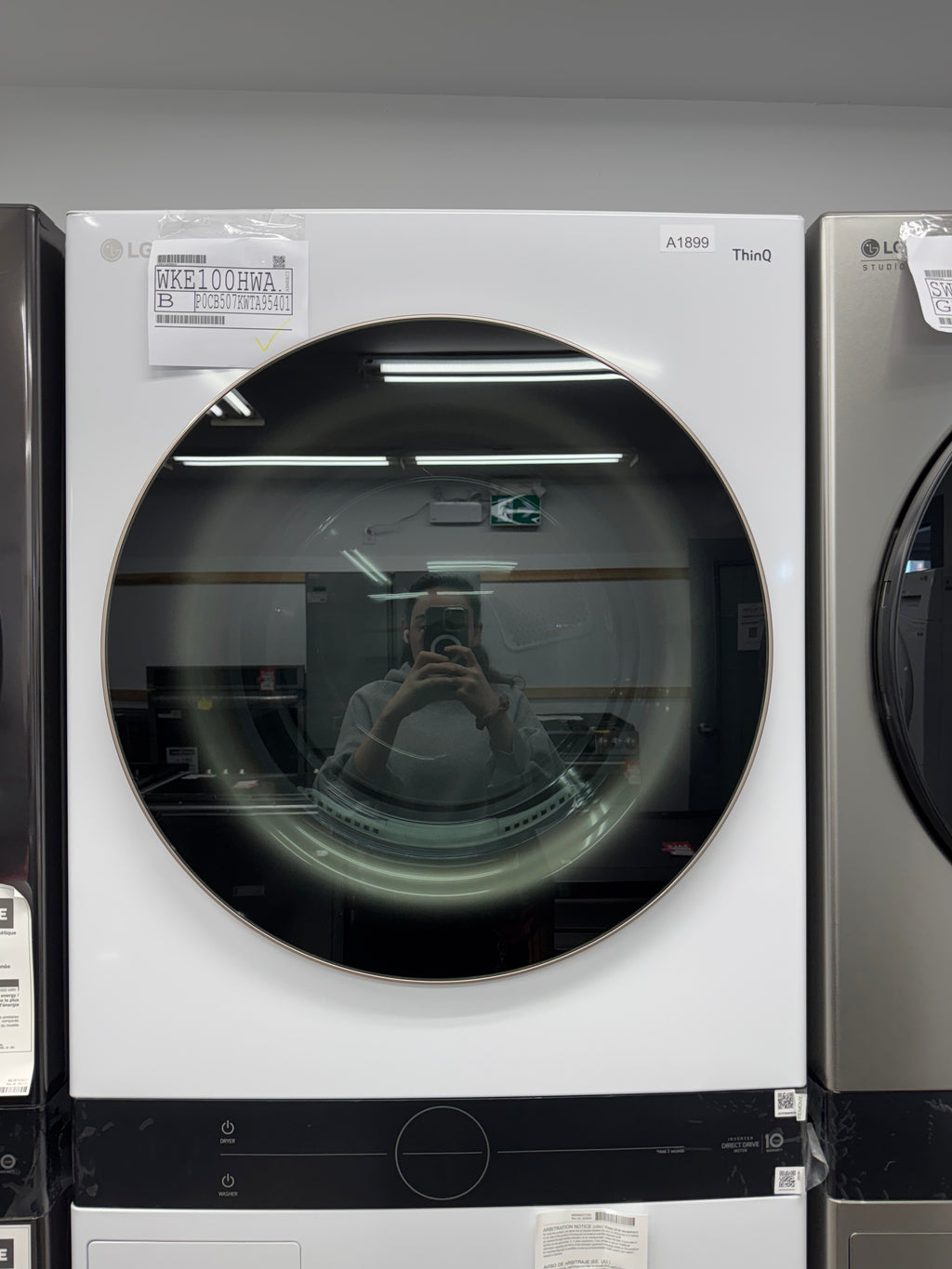 NEW - LG 27” WashTower with Centre Control™ - WKE100HWA (1 YEAR MANUFACTURER WARRANTY)