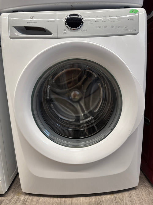 Electrolux 27" Front Load Washer&Dryer Set (EFLW317TIW2 & ELFE733CAW0)