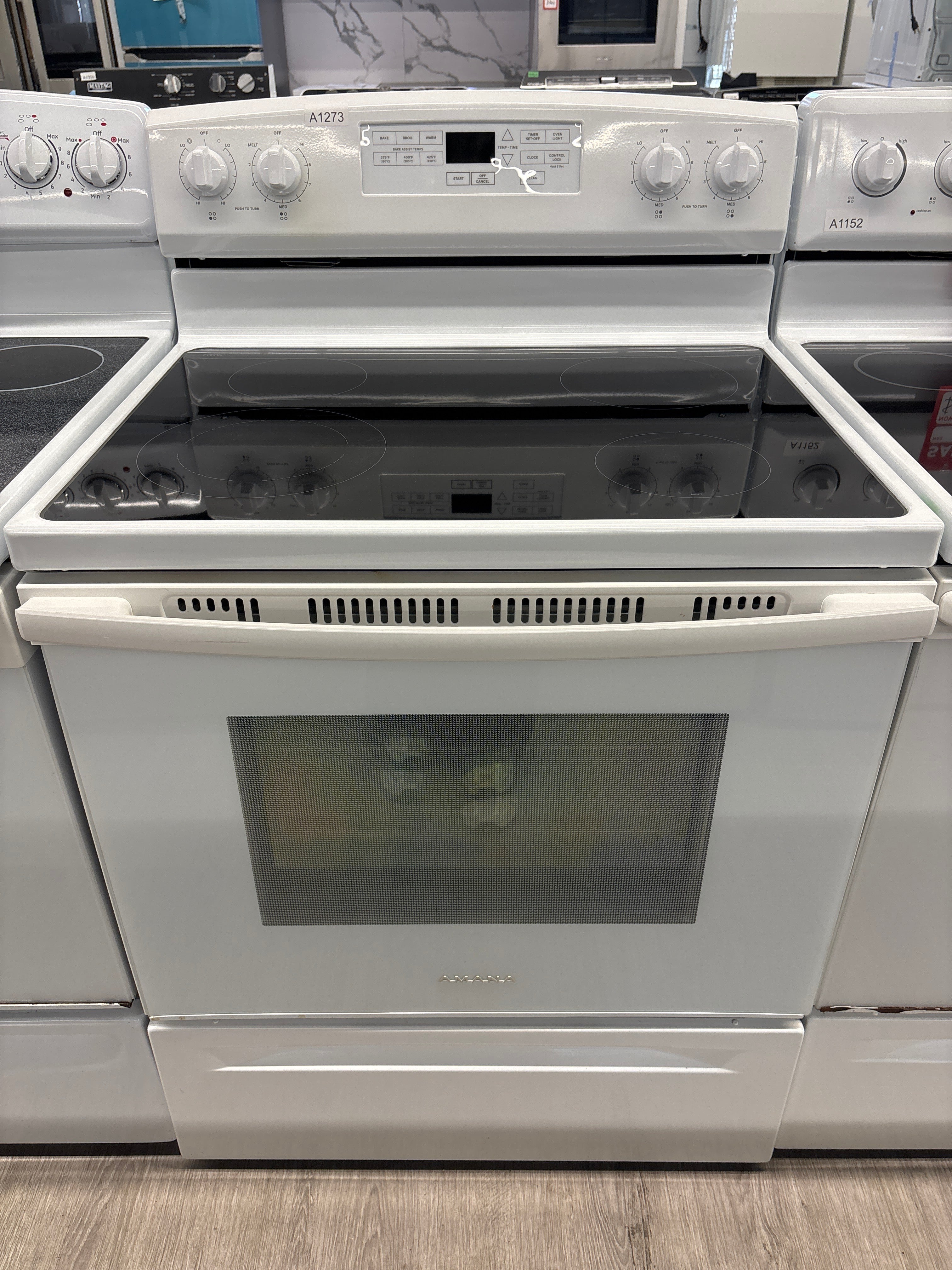 AMANA 30” Glass top range - YAER6603SFW1