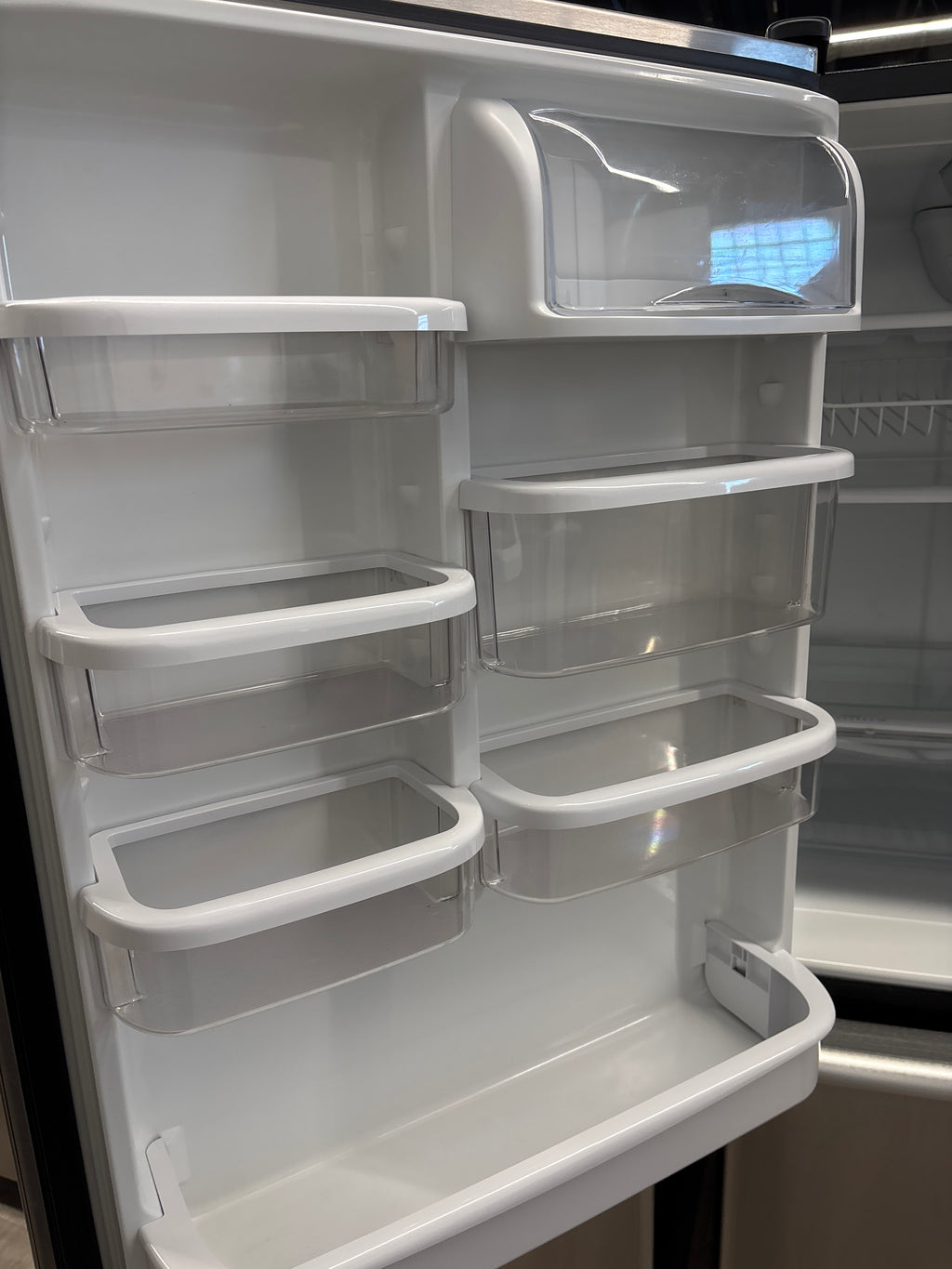 Kenmore 30” Bottom Freezer Refrigerator - 596.66953401