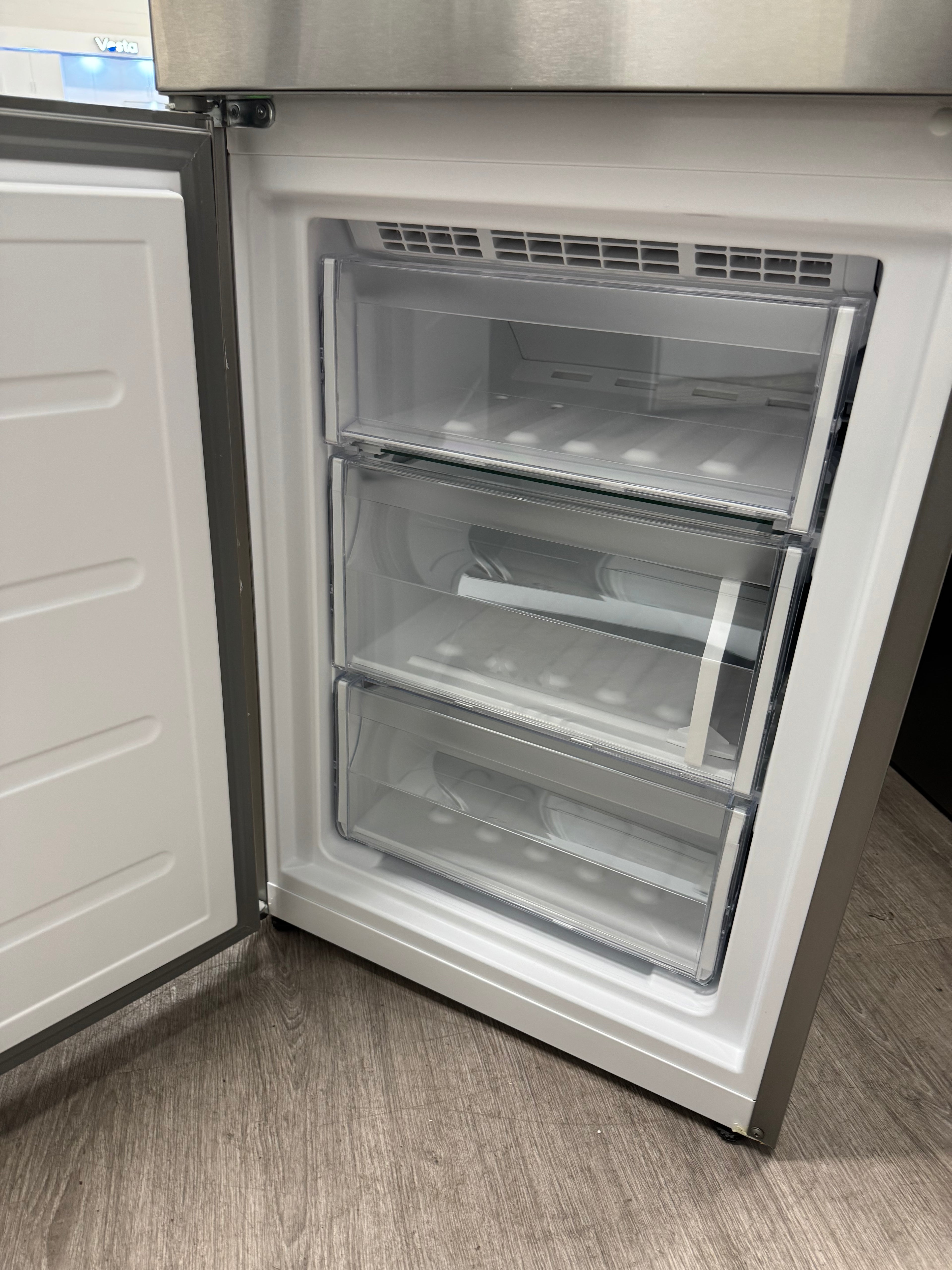OPEN BOX - Whirlpool 24” Counter Depth Bottom Freezer Fridge - URB551WNGZ