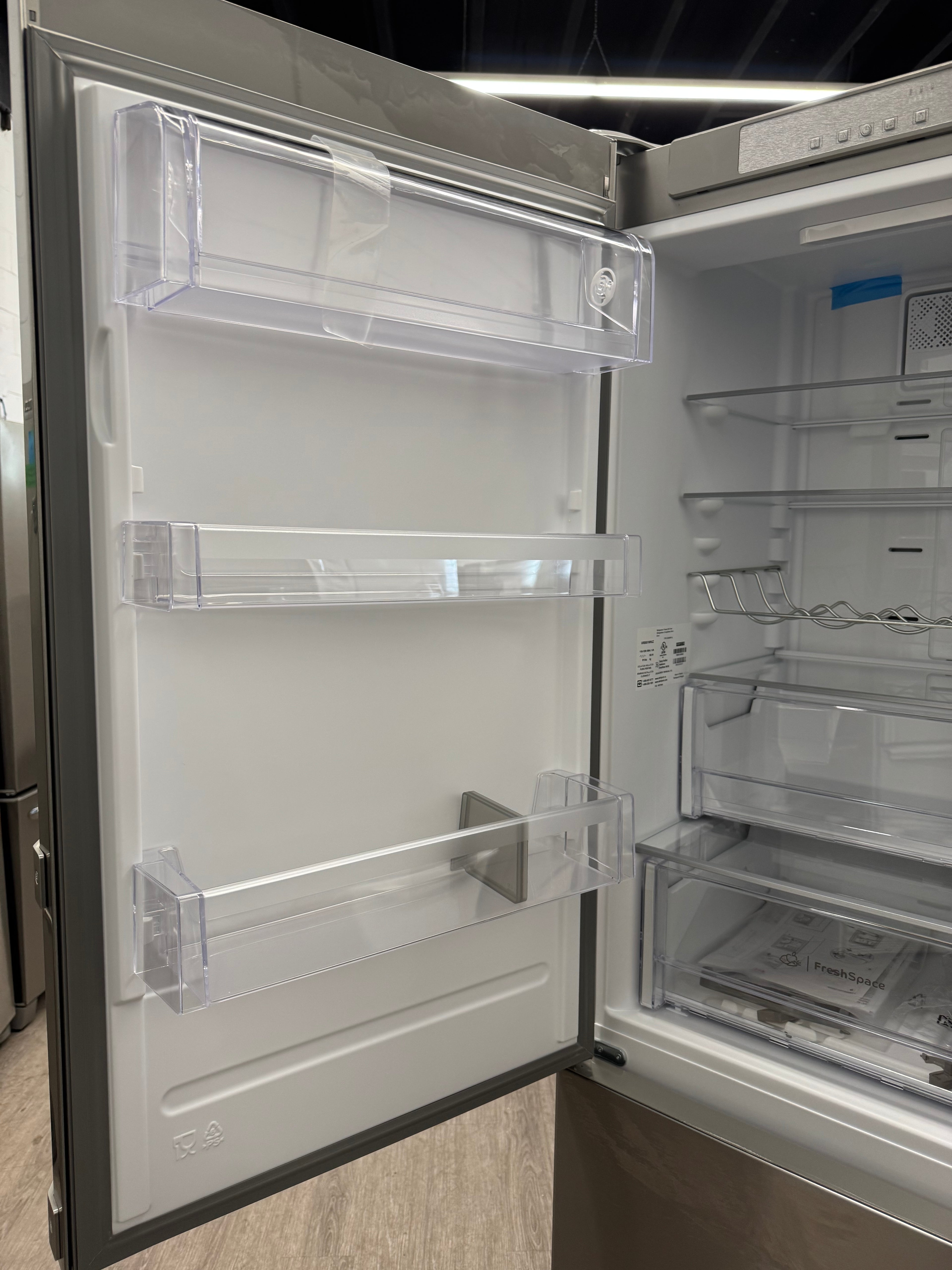 OPEN BOX - Whirlpool 24” Counter Depth Bottom Freezer Fridge - URB551WNGZ