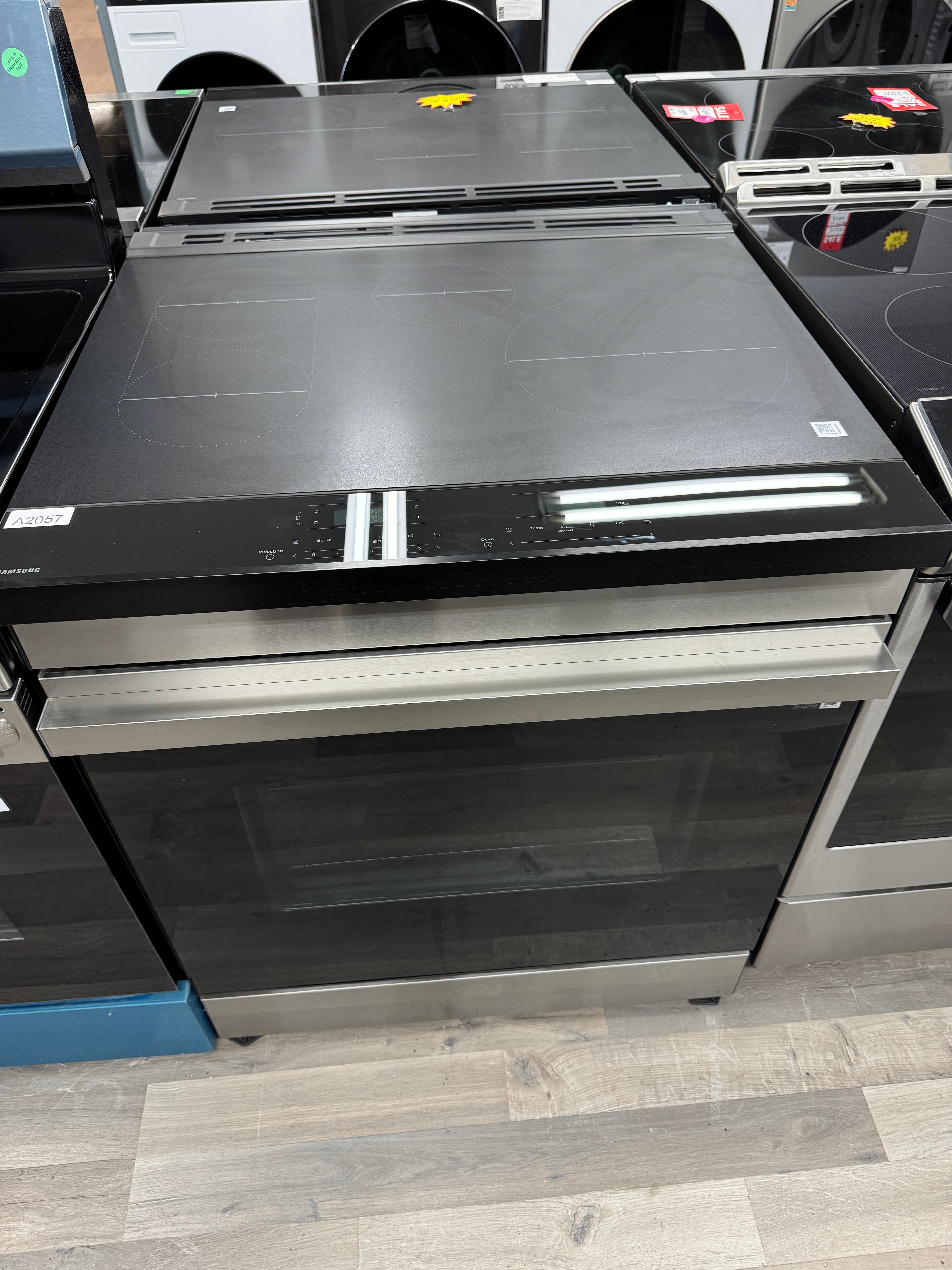 OPEN BOX - Samsung 30” Slide-In Induction Range - NSI6DG9100SR