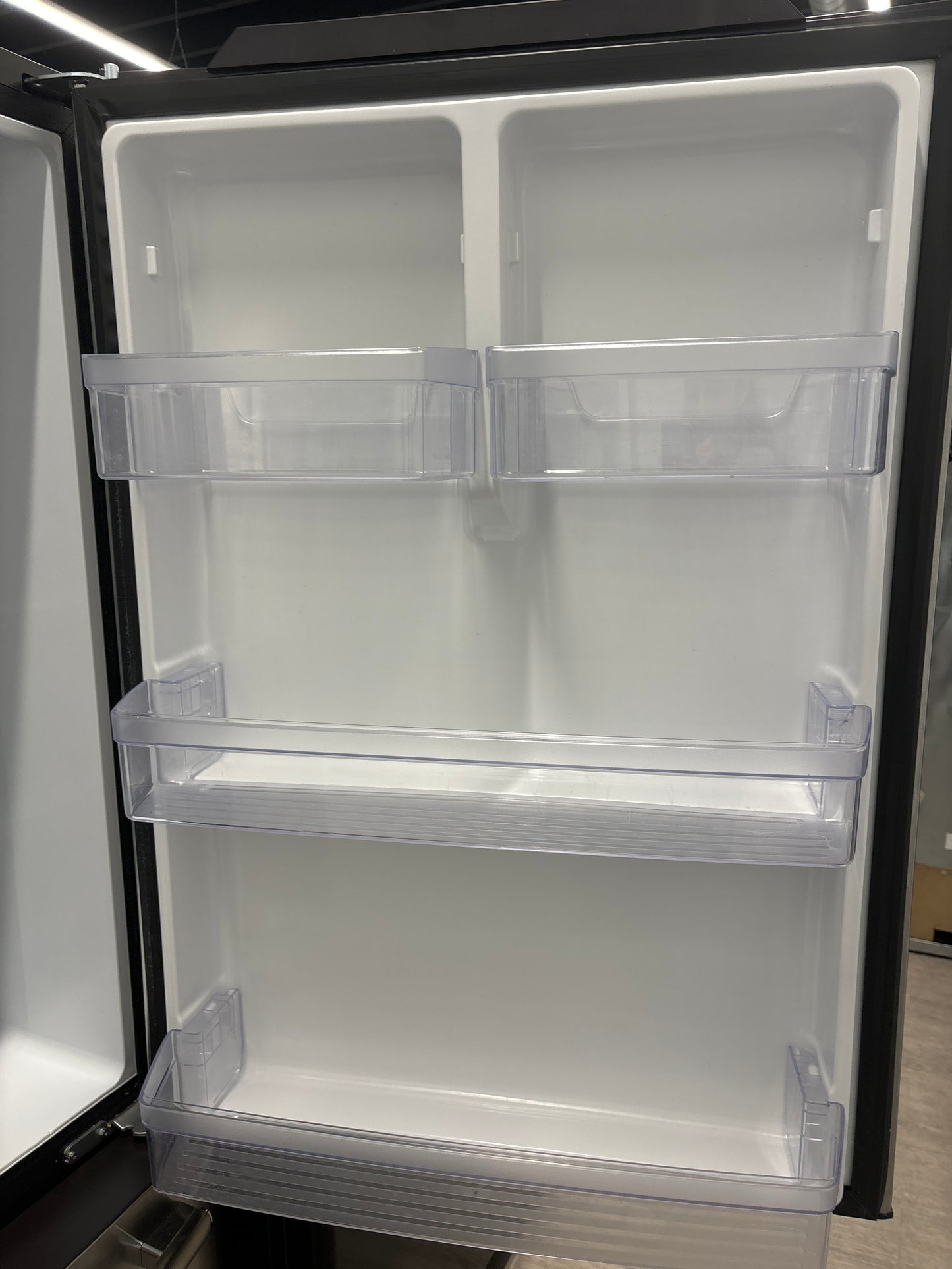 GE 30 Inch Fridge bottom freezer