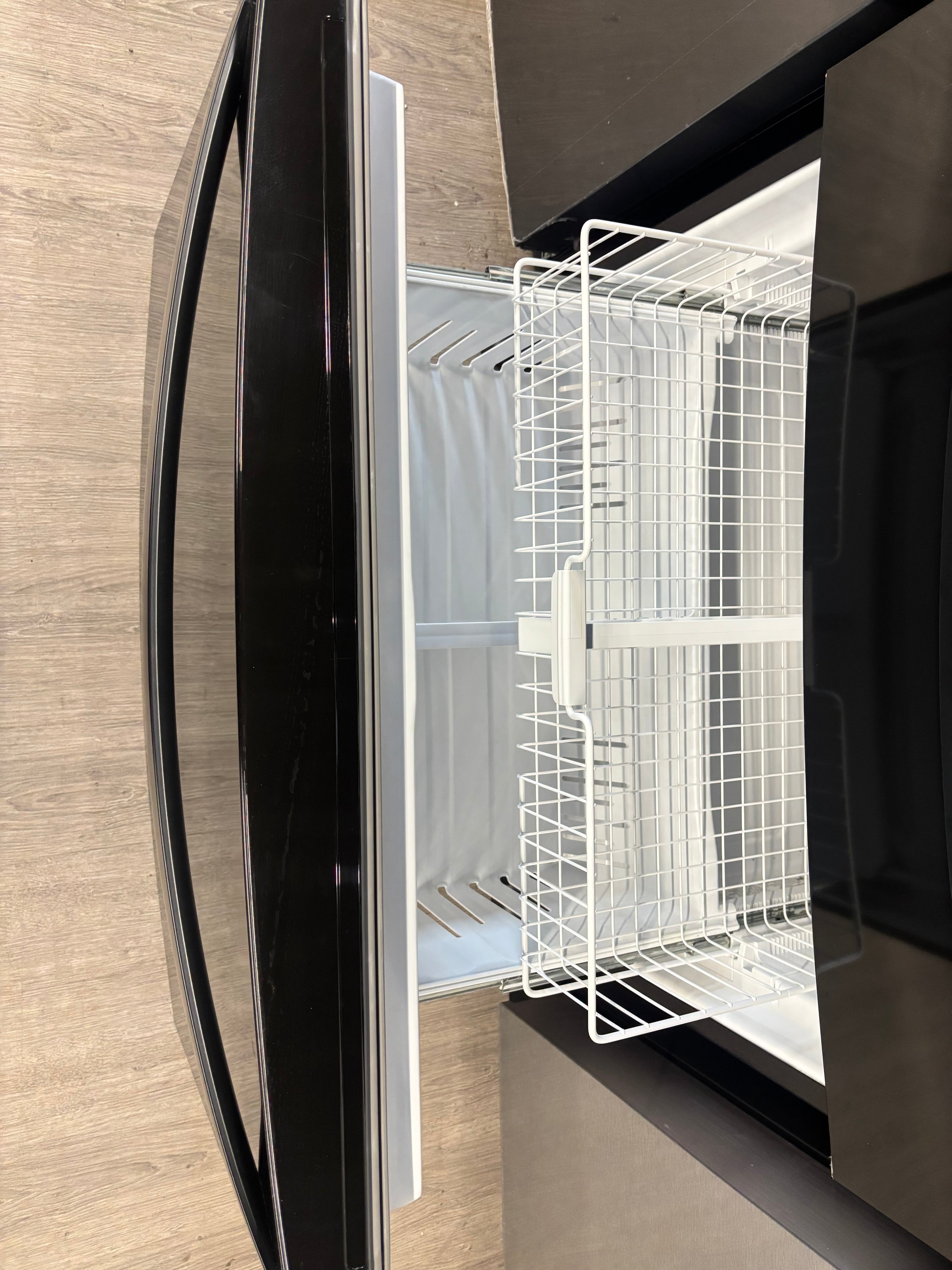 OPEN-BOX - Whirlpool 36” French Door with Water & Ice Dispenser - WRMF3636RB00