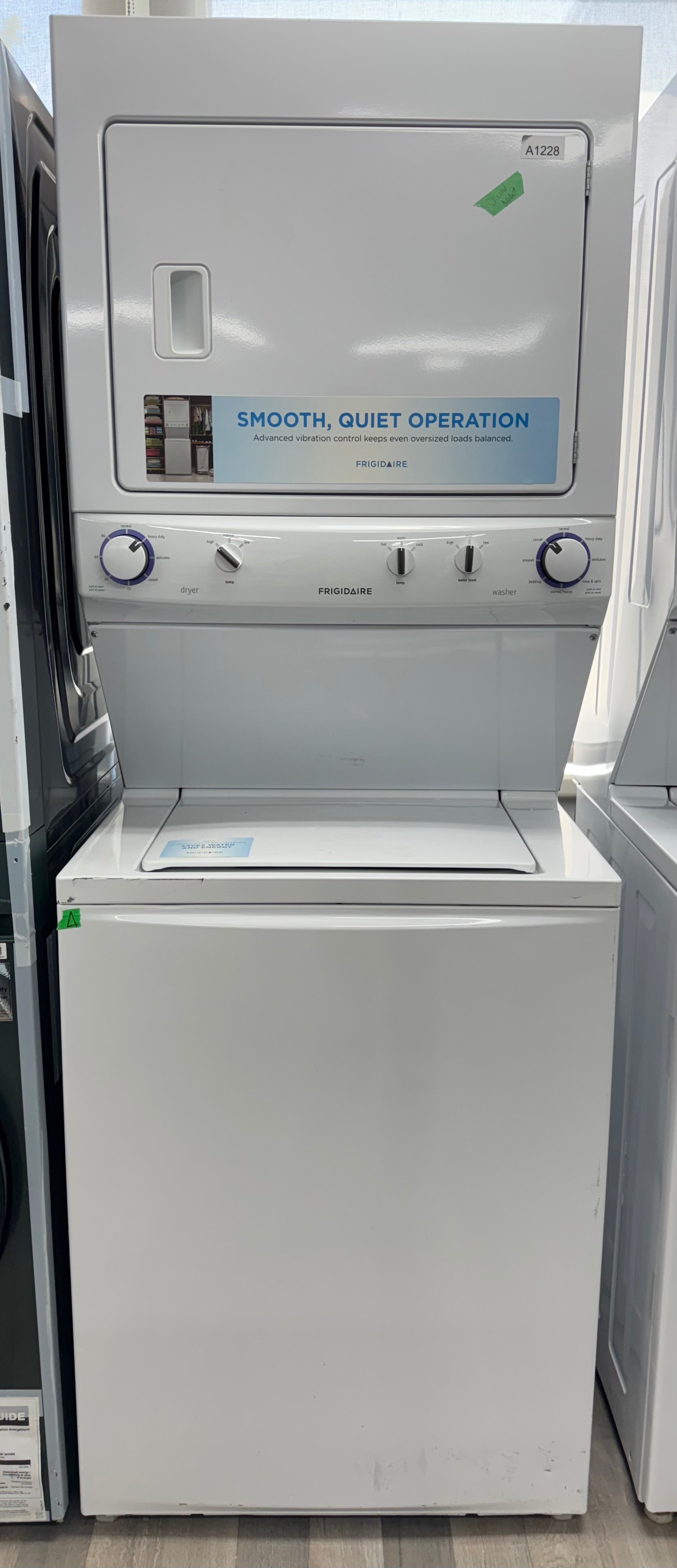 FRIGIDAIRE 27” LAUNDRY UNIT - CFLE1011MW0