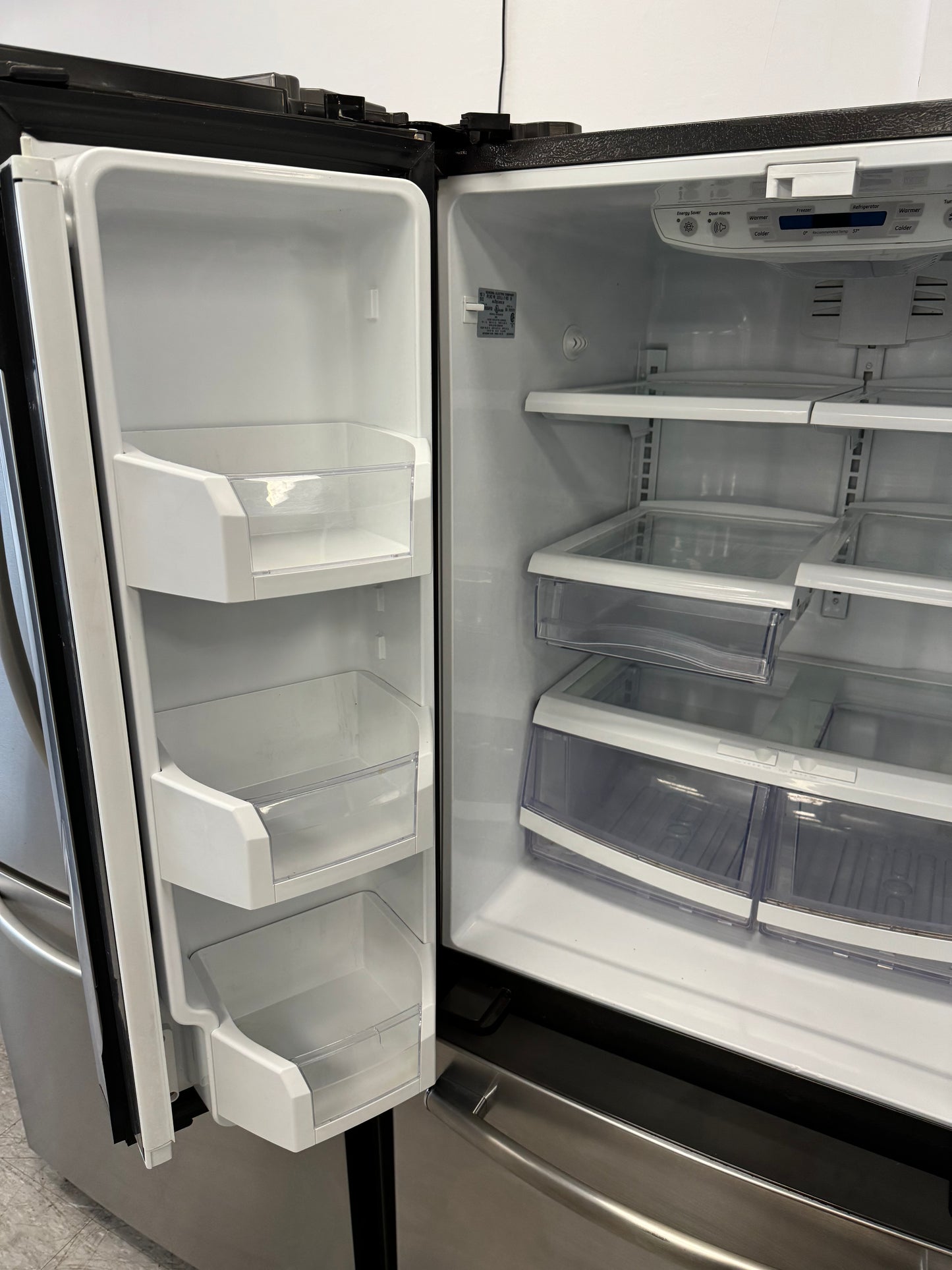 GE 30” FRENCH DOOR REFRIGERATOR WITH ICE MAKER - PNR20KSEAFES